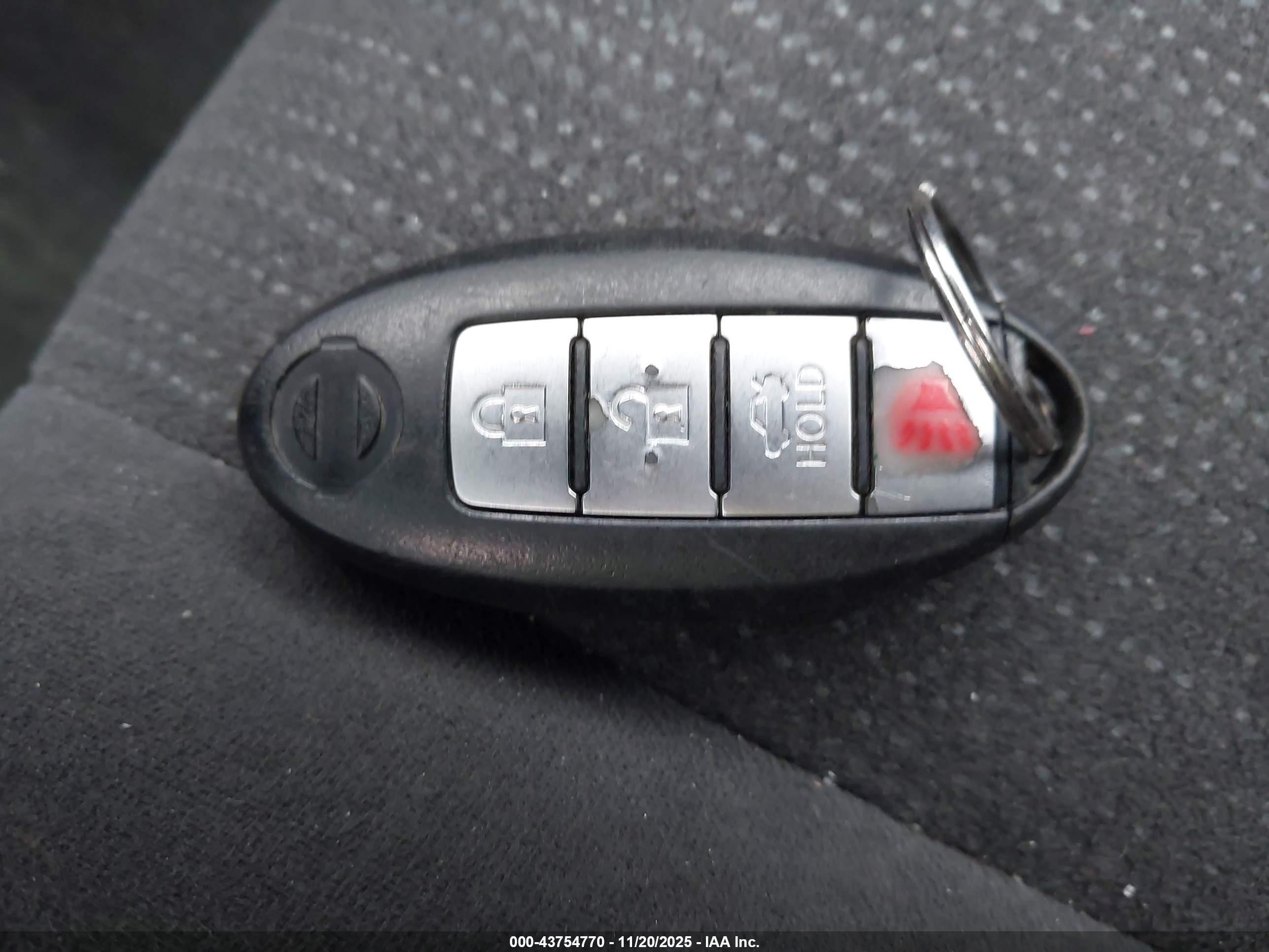 NISSAN ALTIMA image 11