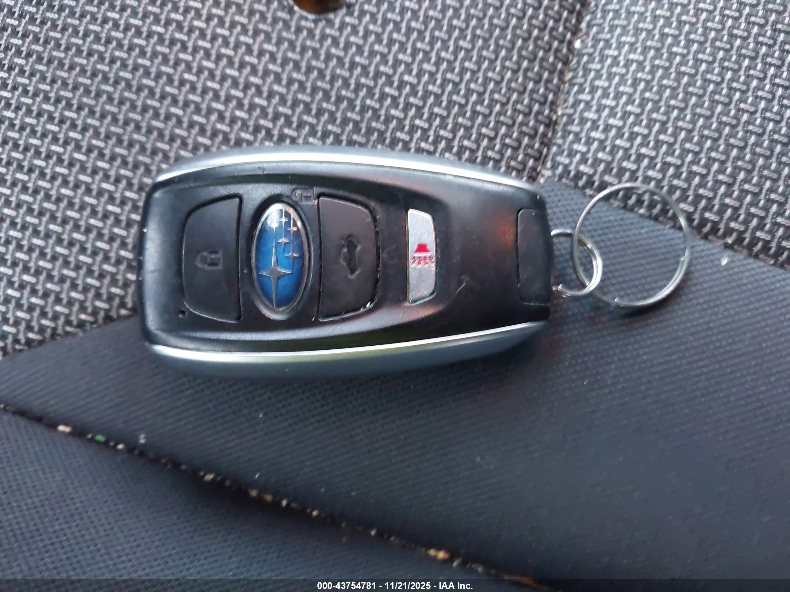 SUBARU CROSSTREK image 11