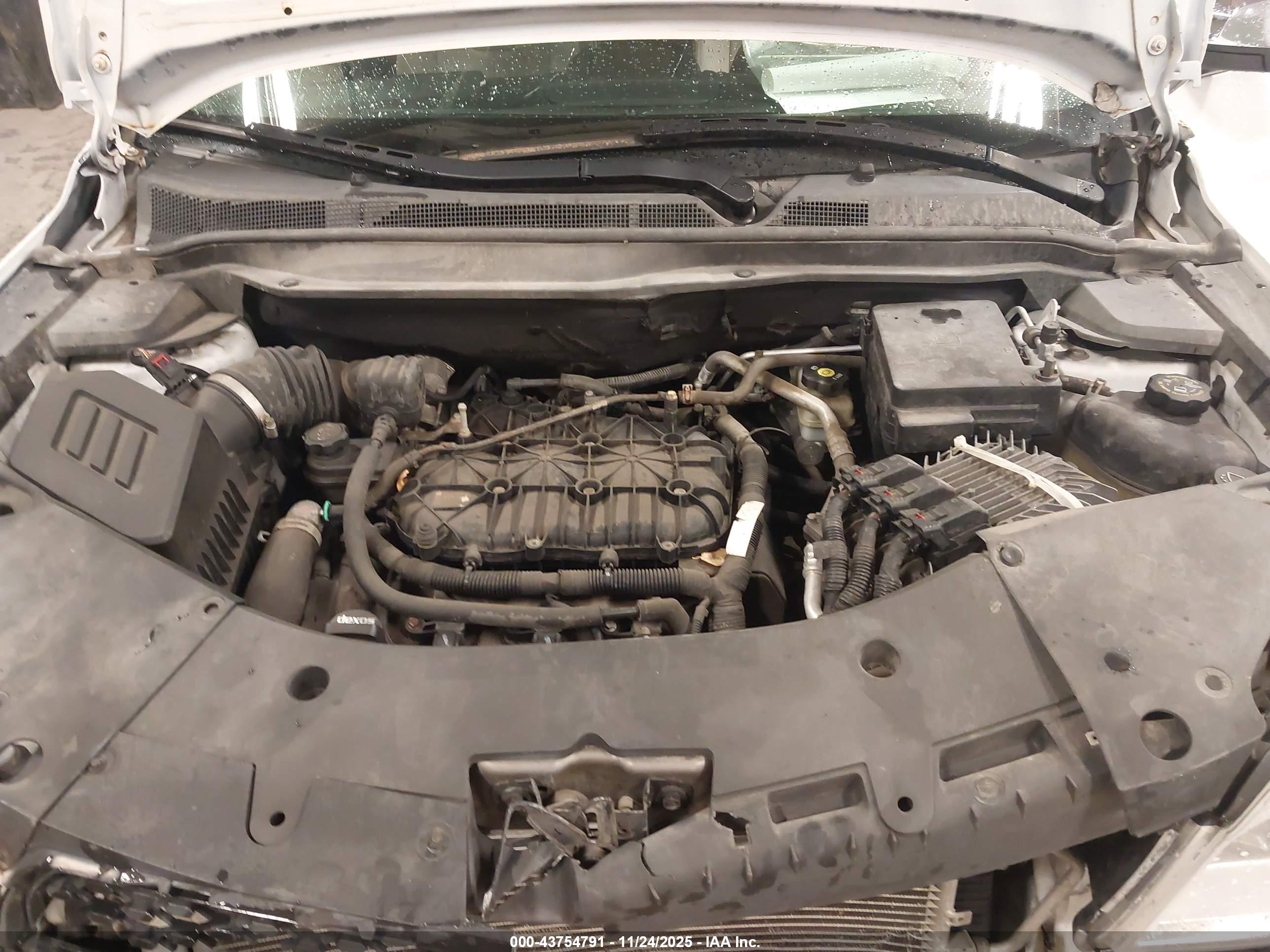 CHEVROLET EQUINOX image 10