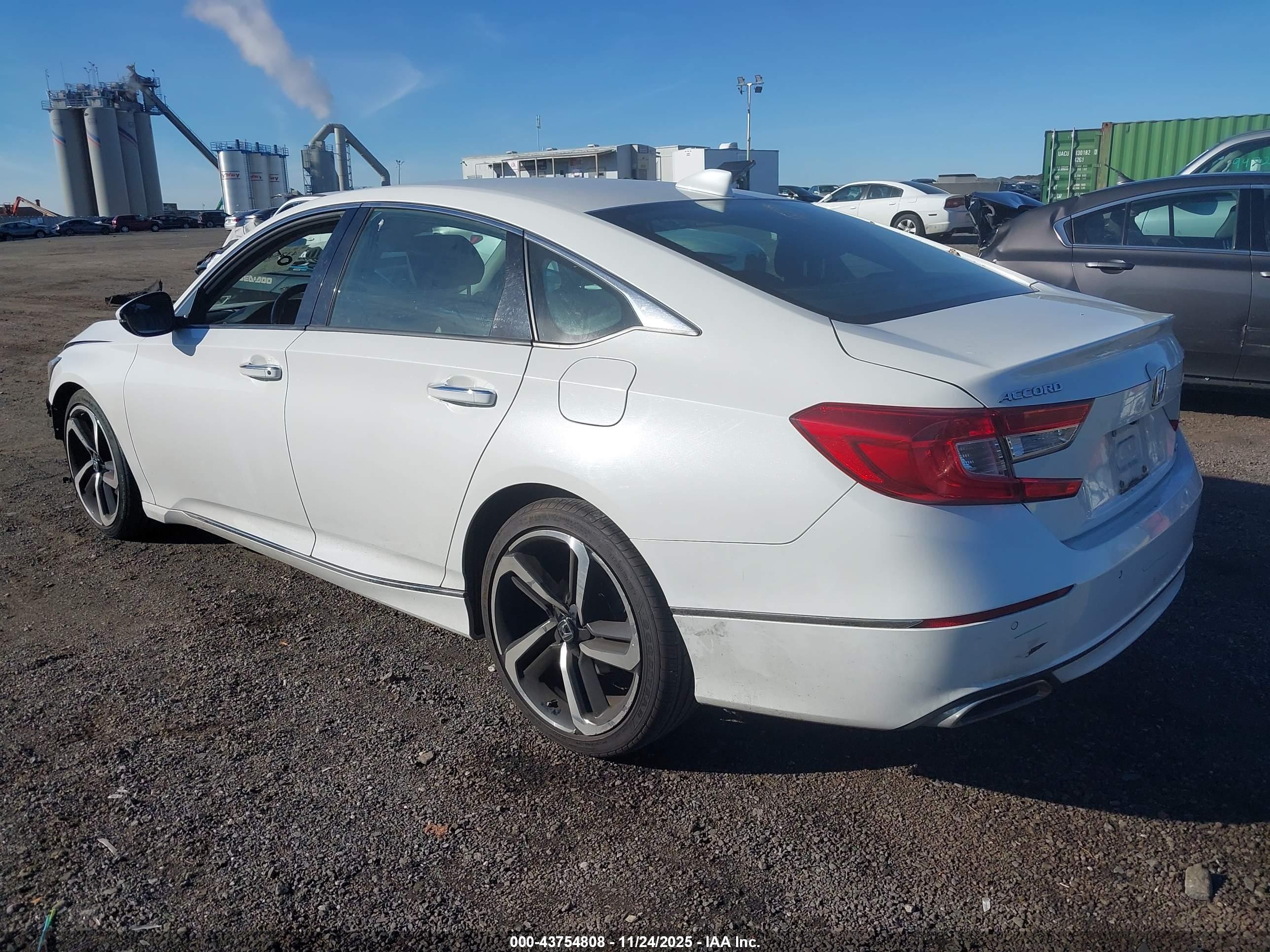 HONDA ACCORD image 3