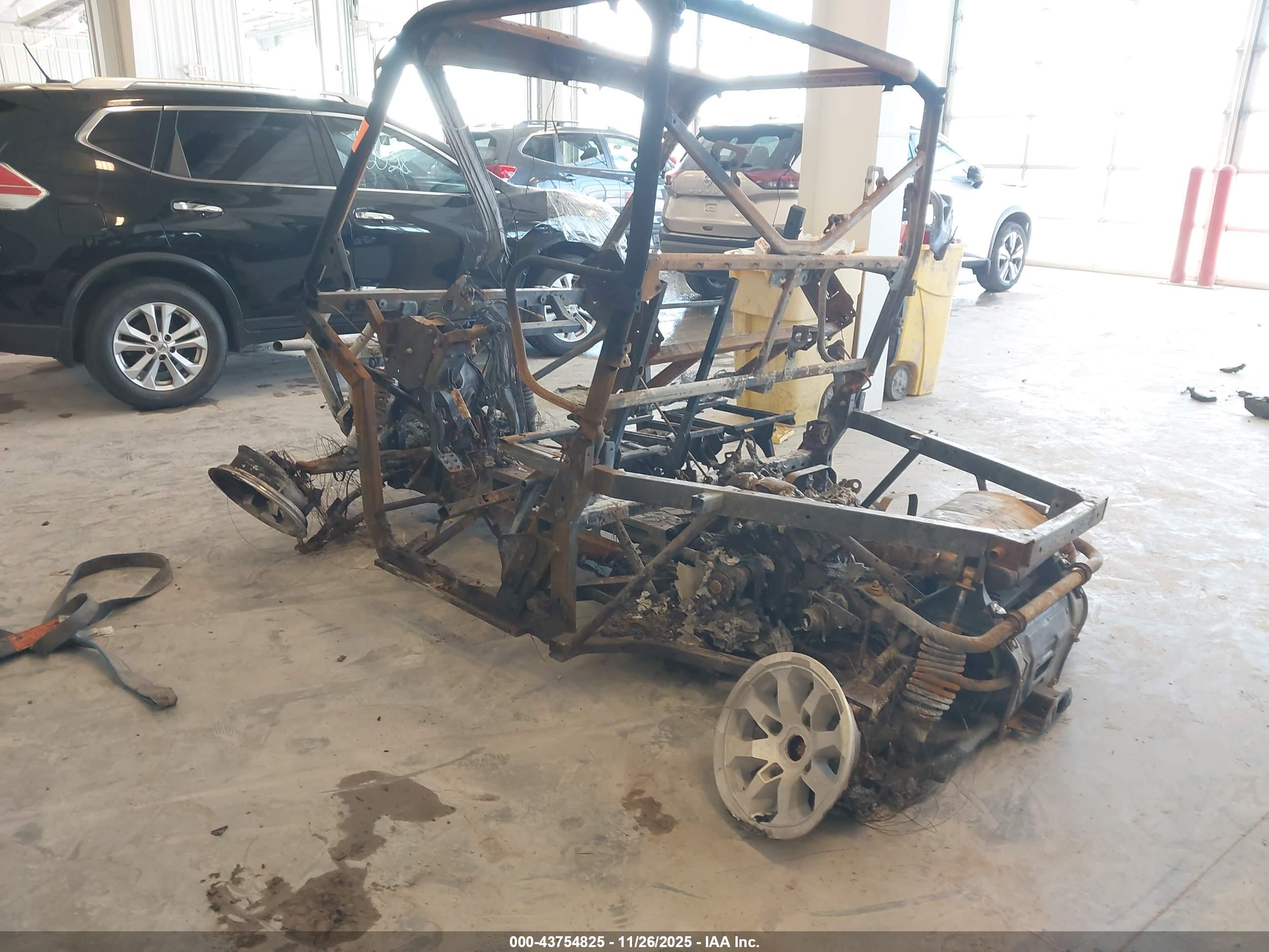 CAN-AM DEFENDER image 3