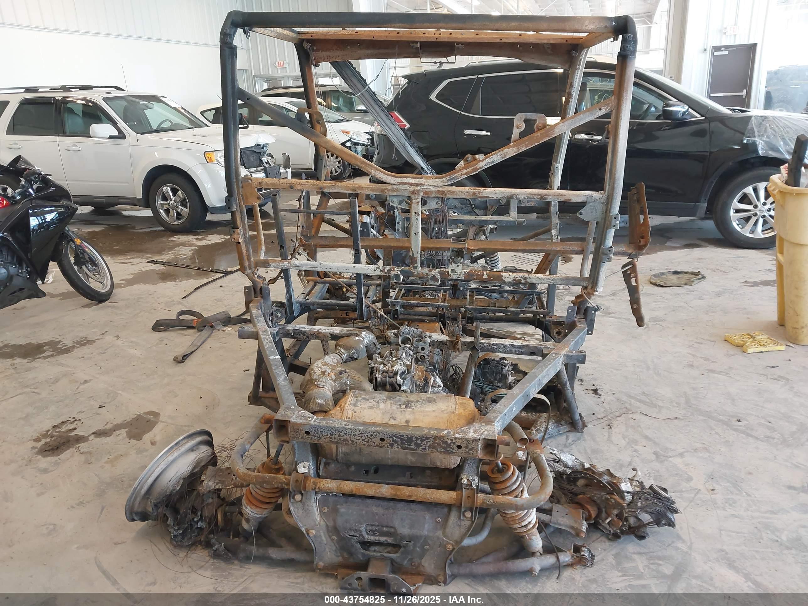 CAN-AM DEFENDER image 6