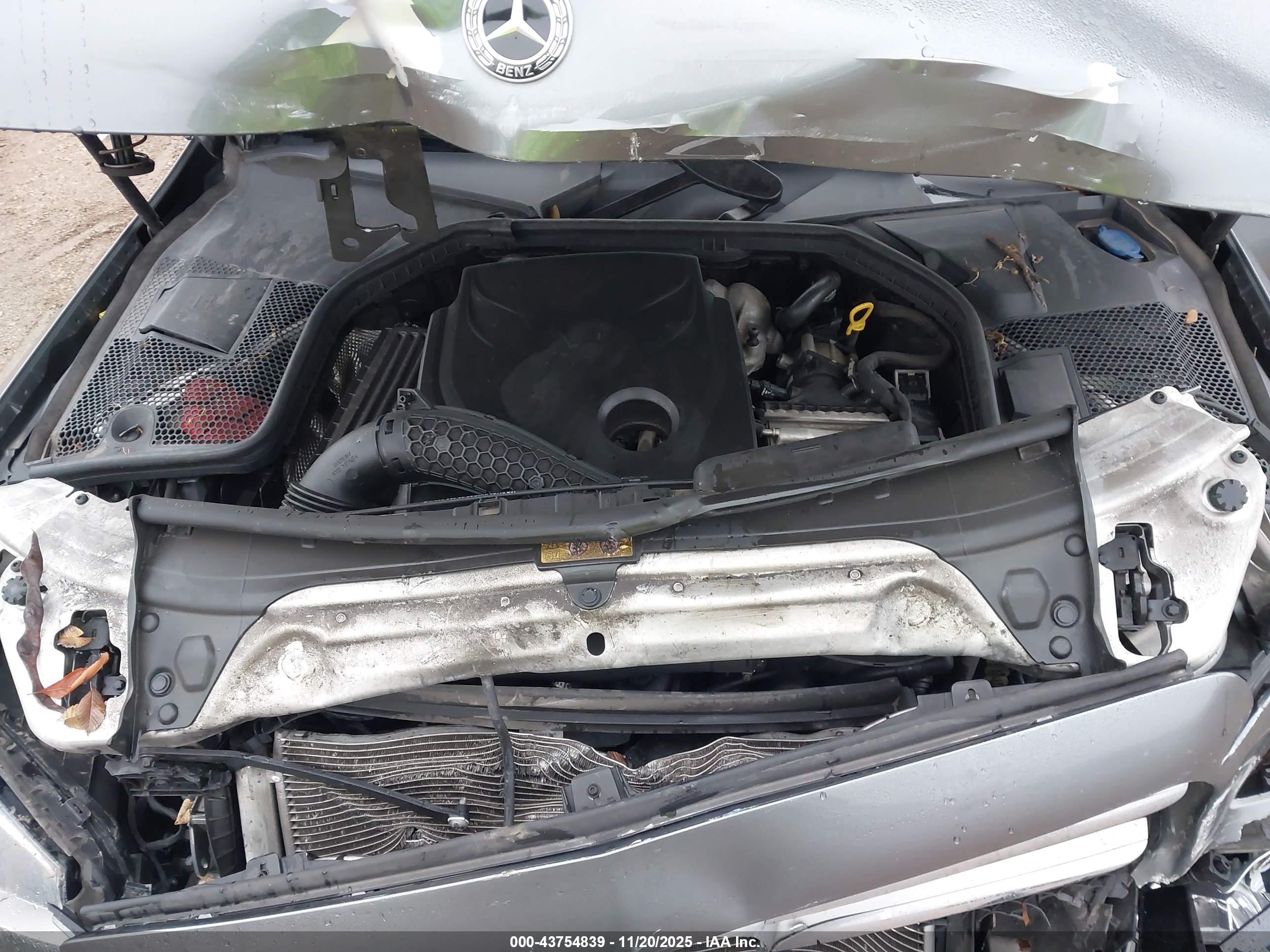 MERCEDES-BENZ C image 10