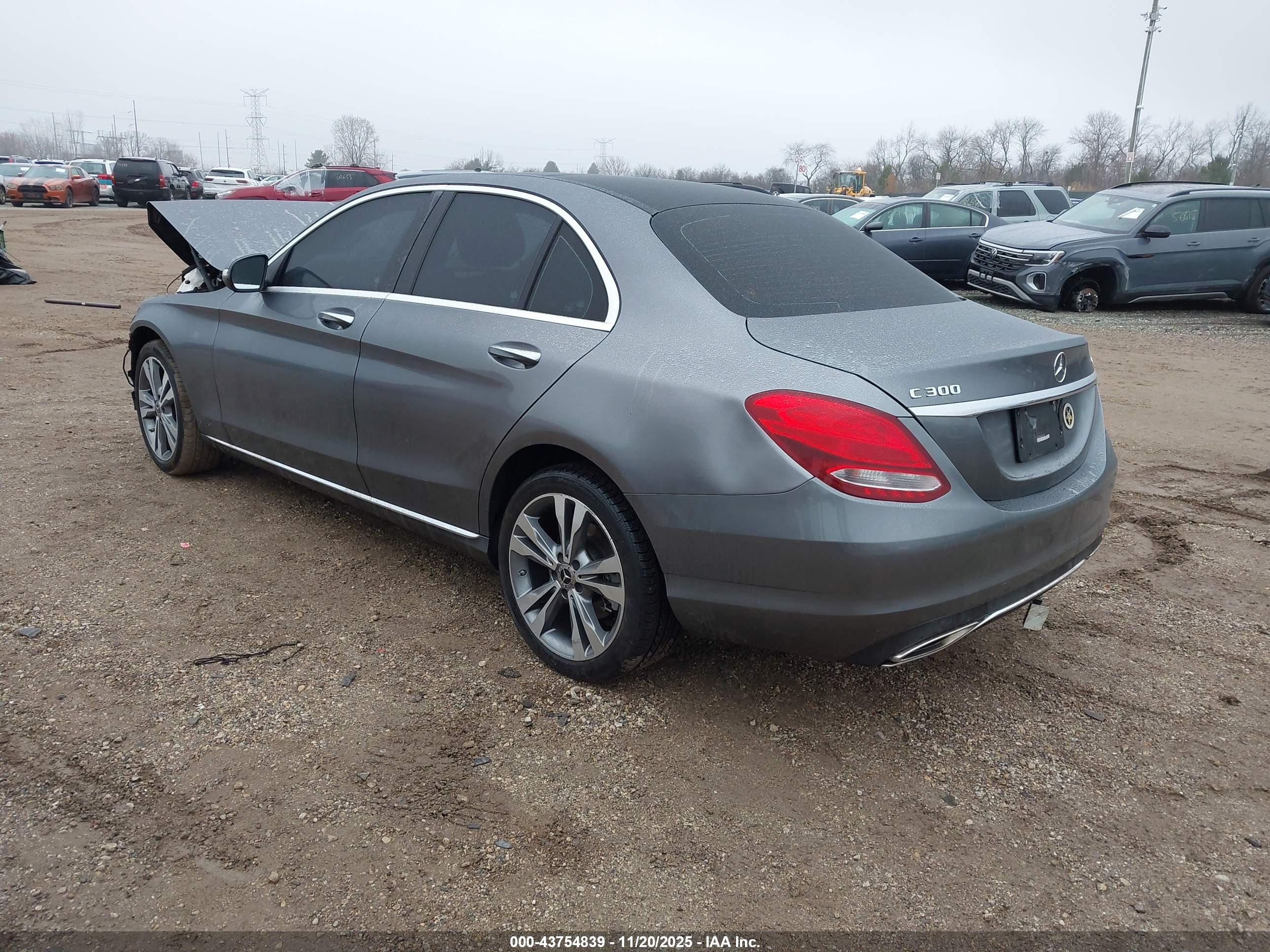 MERCEDES-BENZ C image 3