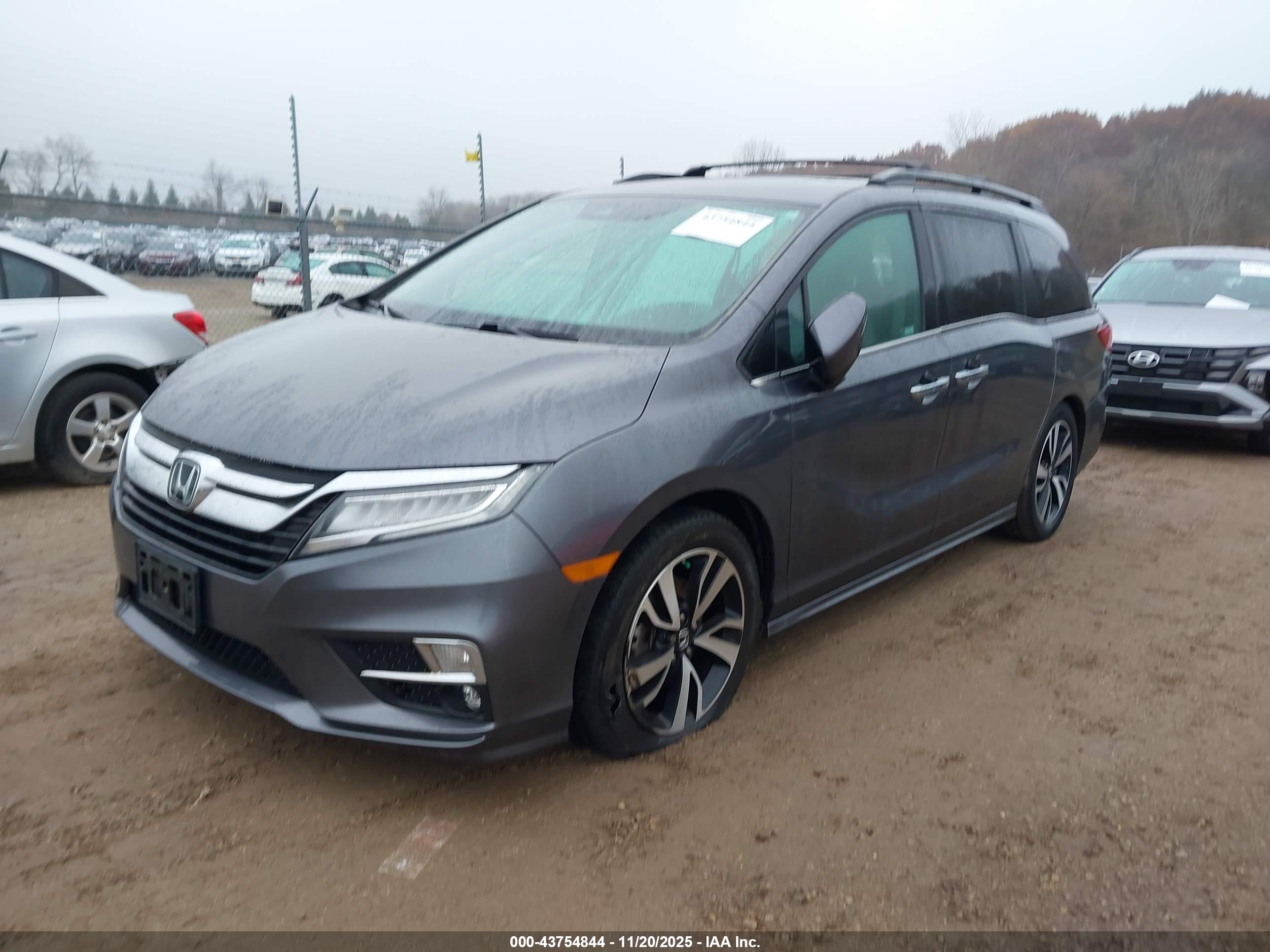 HONDA ODYSSEY image 2