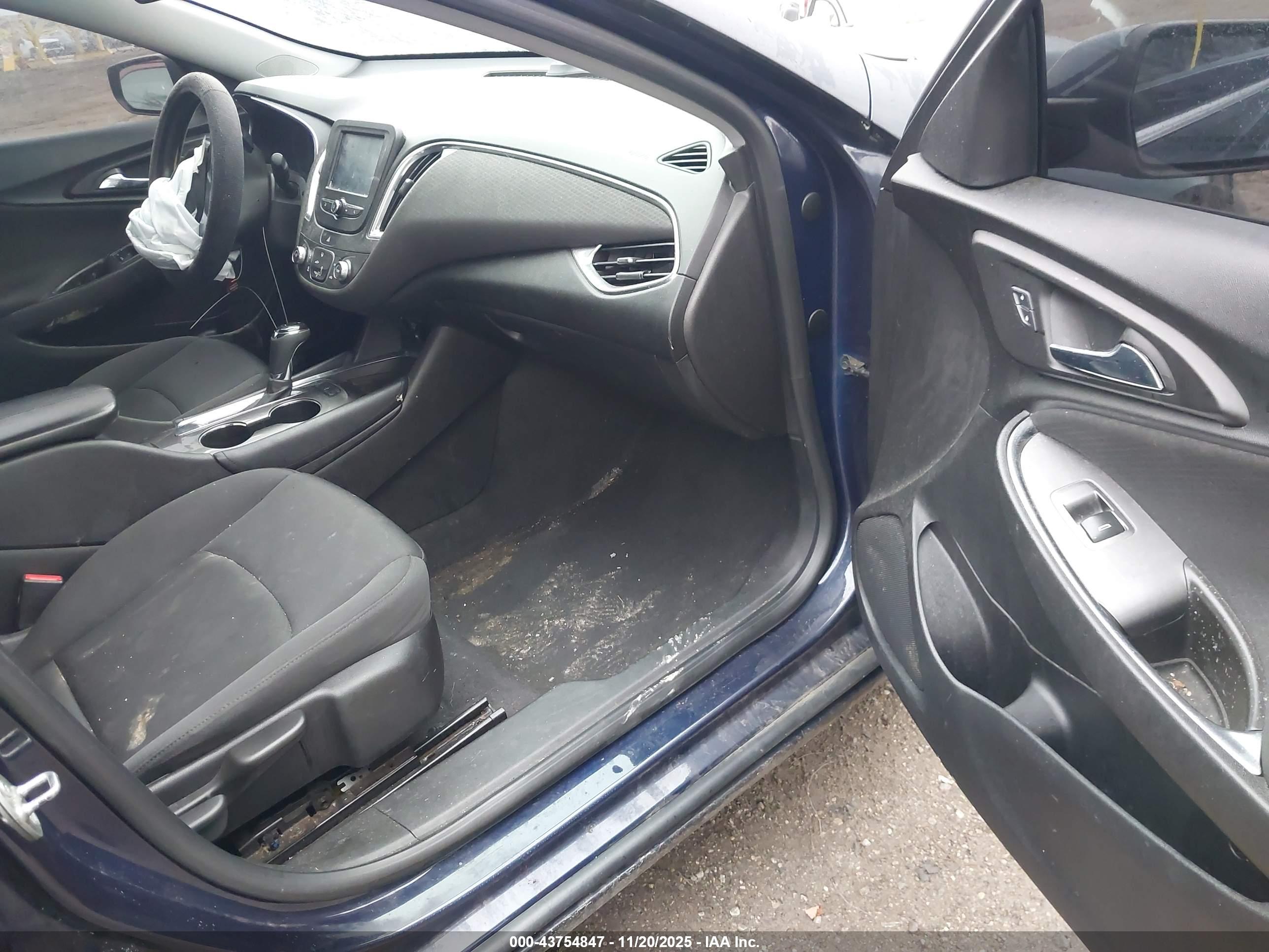 CHEVROLET MALIBU image 5