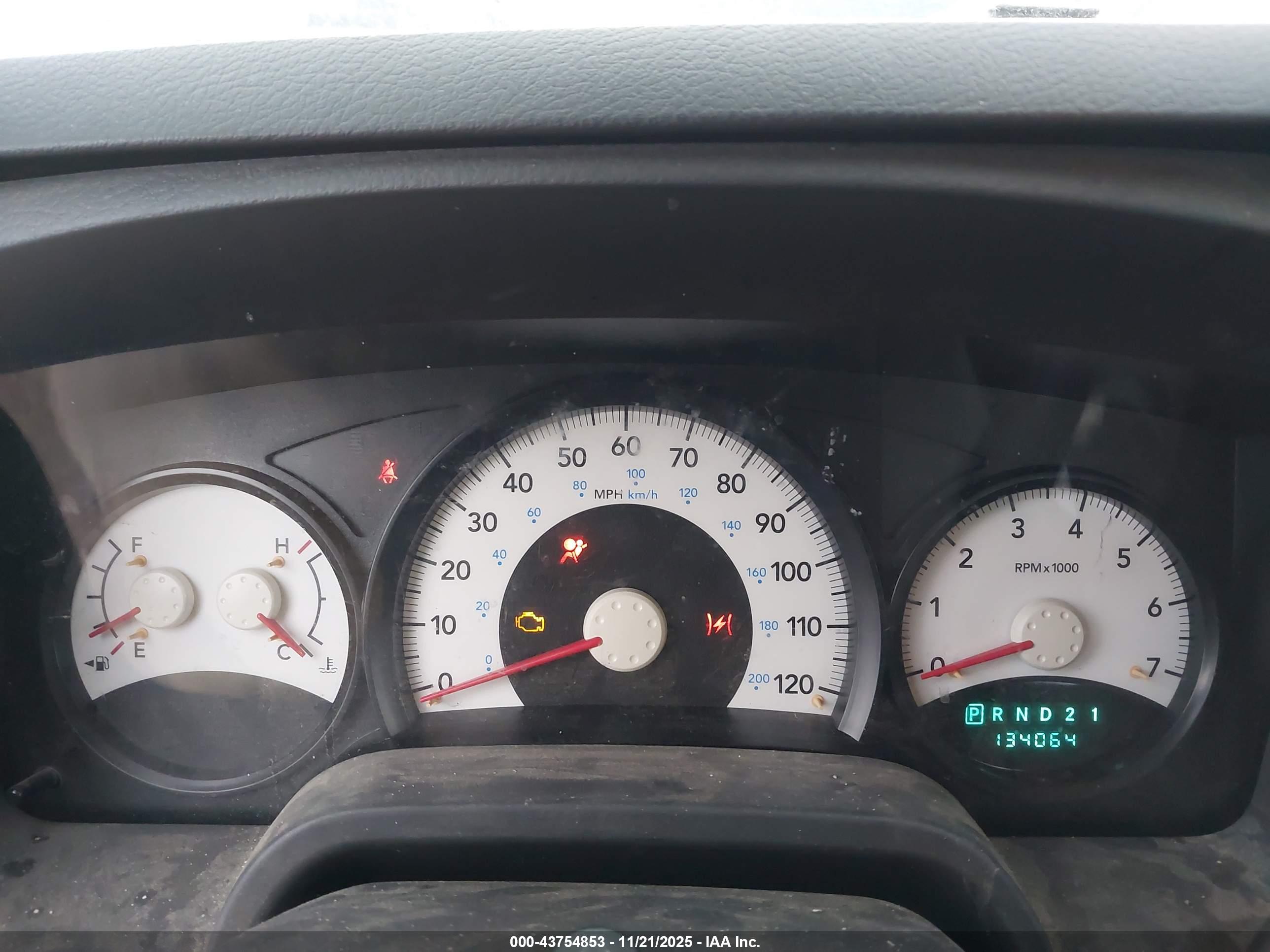 DODGE DAKOTA image 7