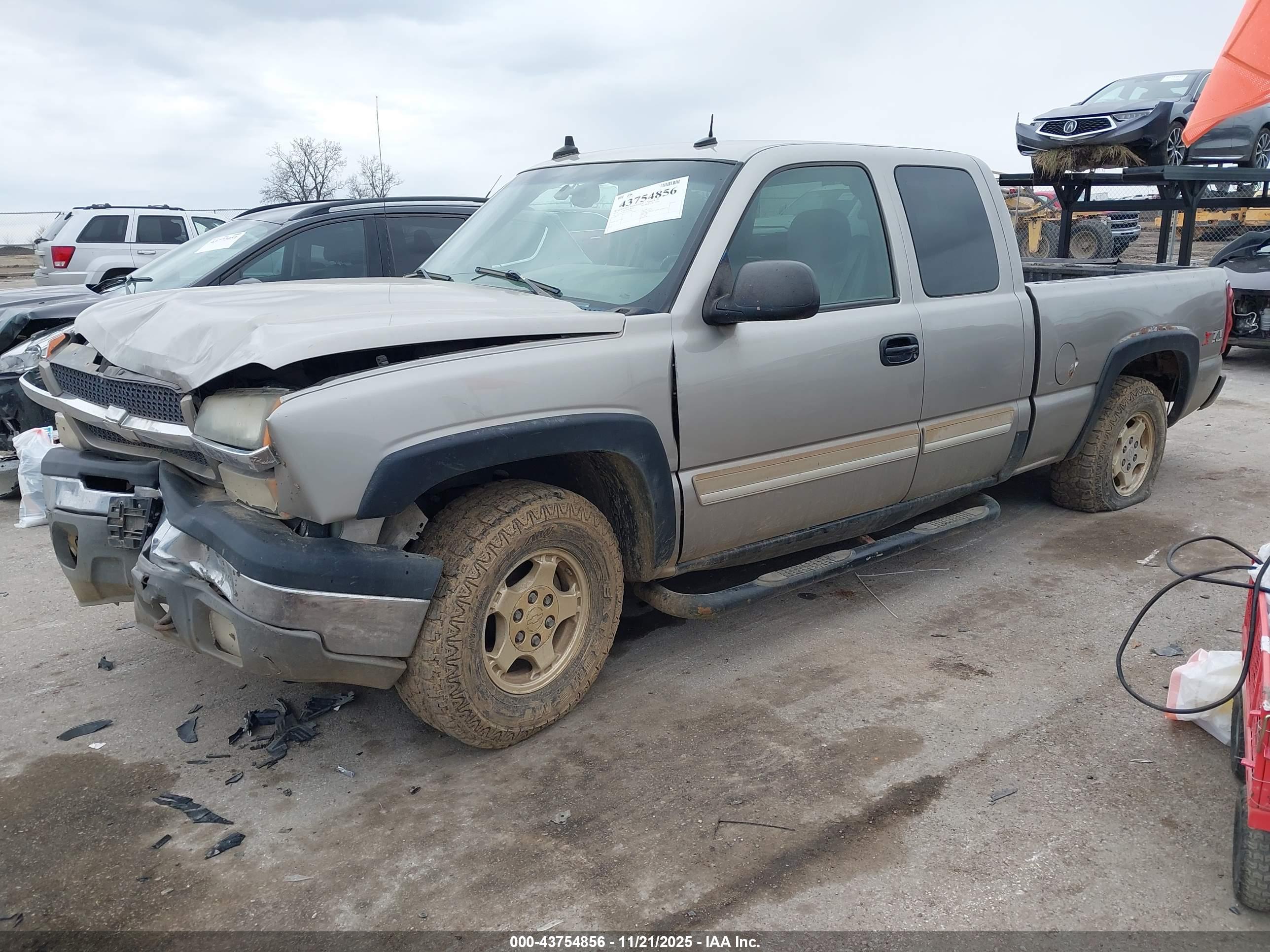 CHEVROLET SILVERADO image 2