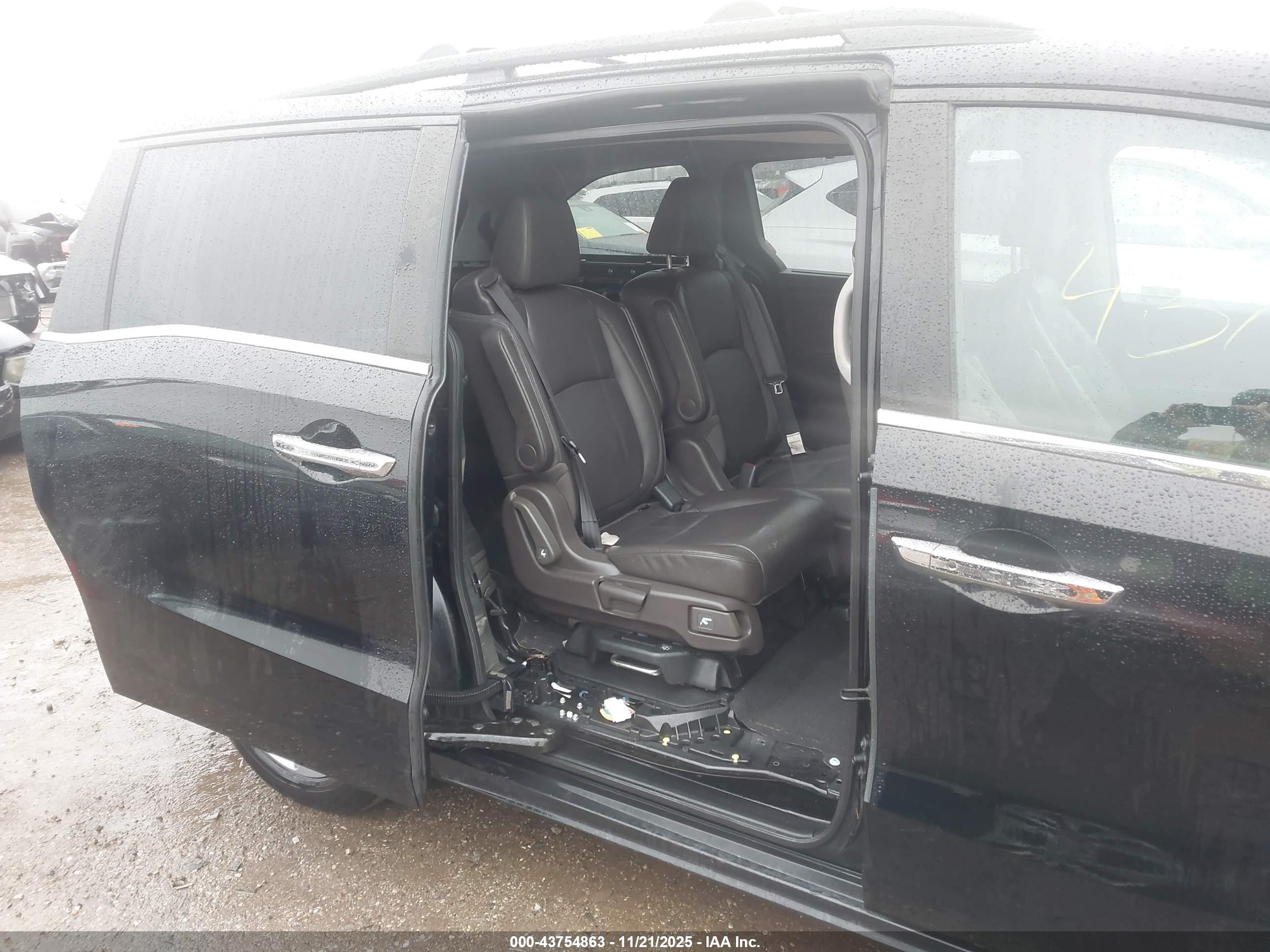 HONDA ODYSSEY image 8