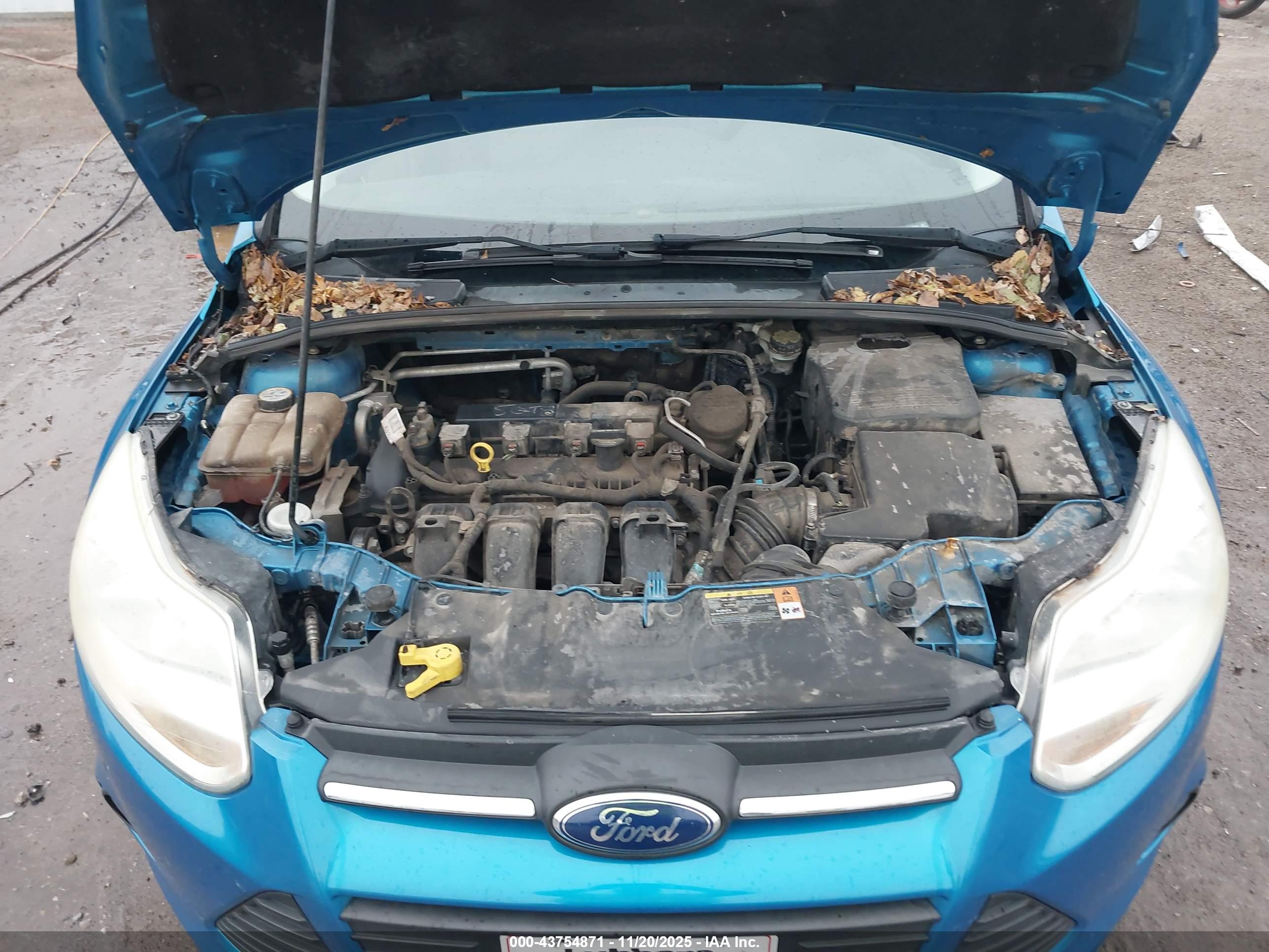 FORD FOCUS image 10