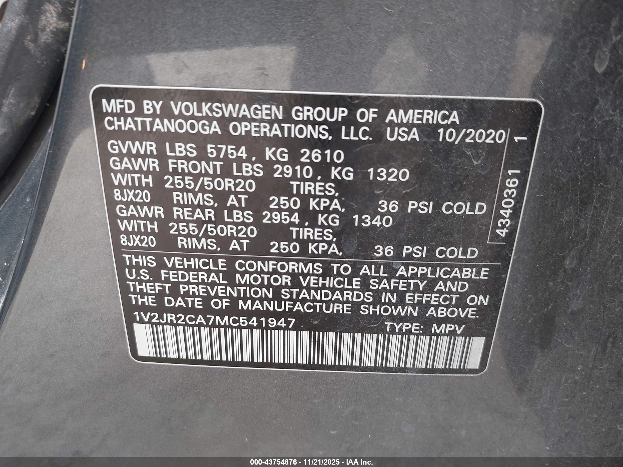 VOLKSWAGEN ATLAS image 9