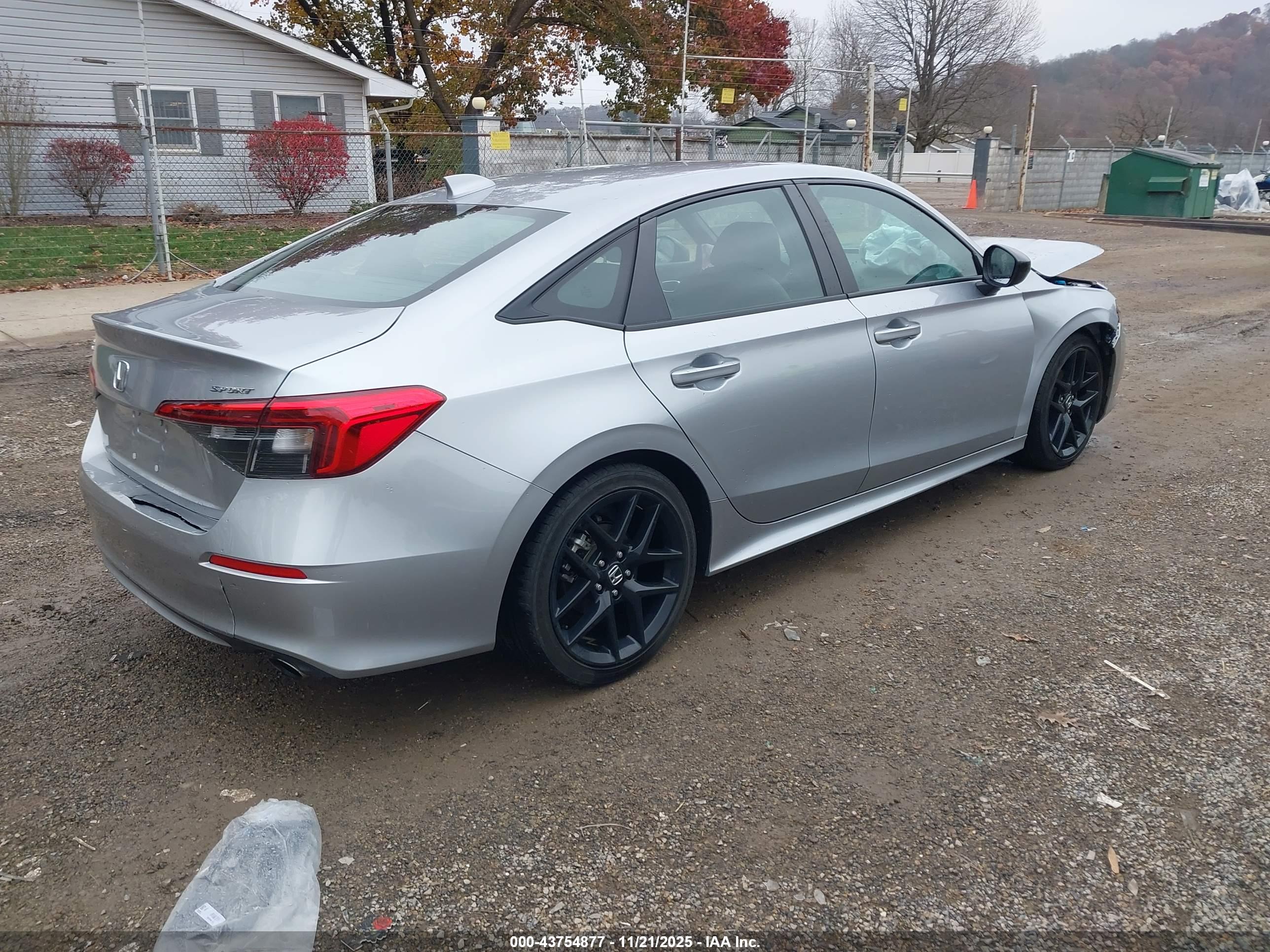 HONDA CIVIC image 4