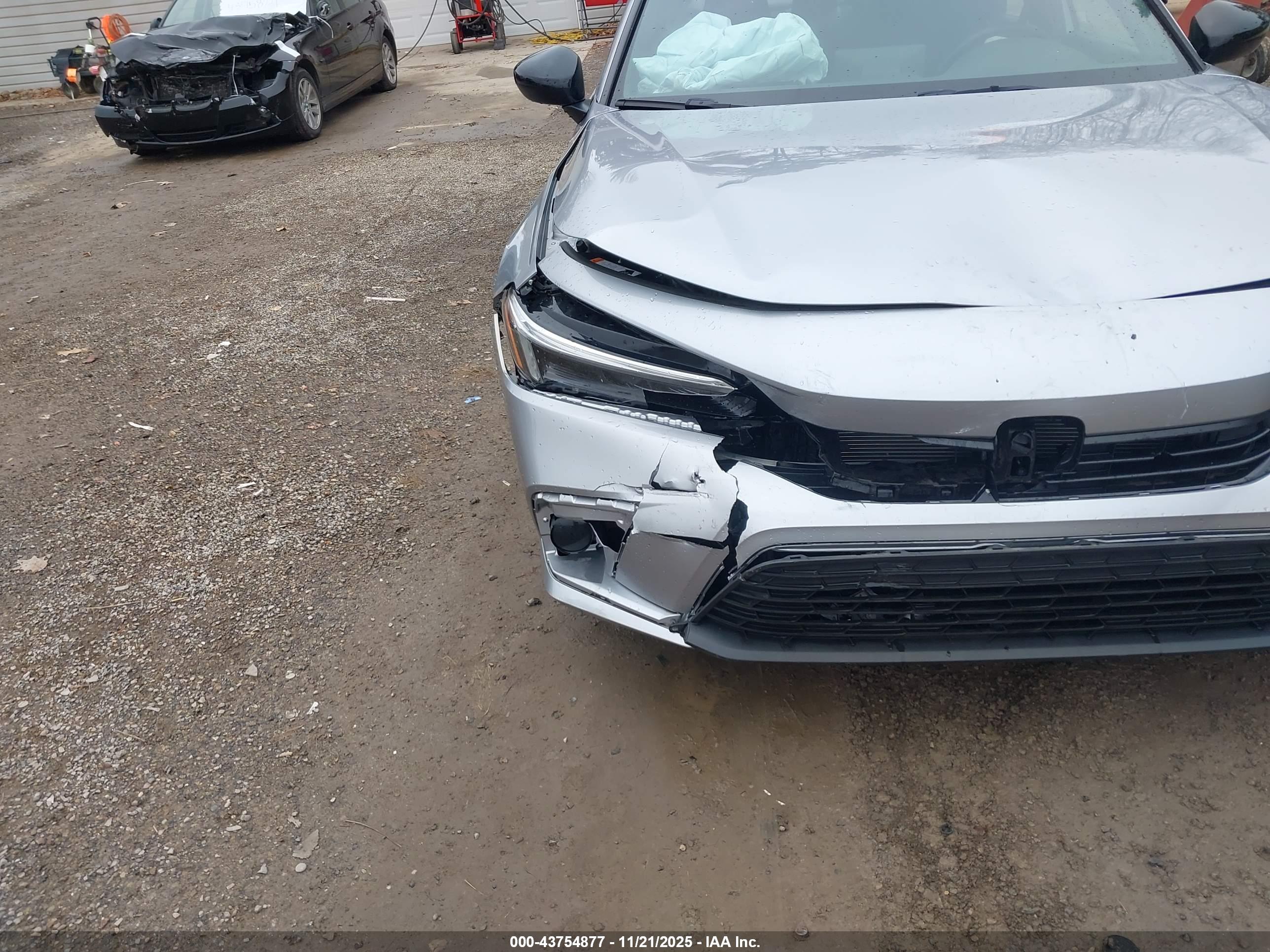 HONDA CIVIC image 6