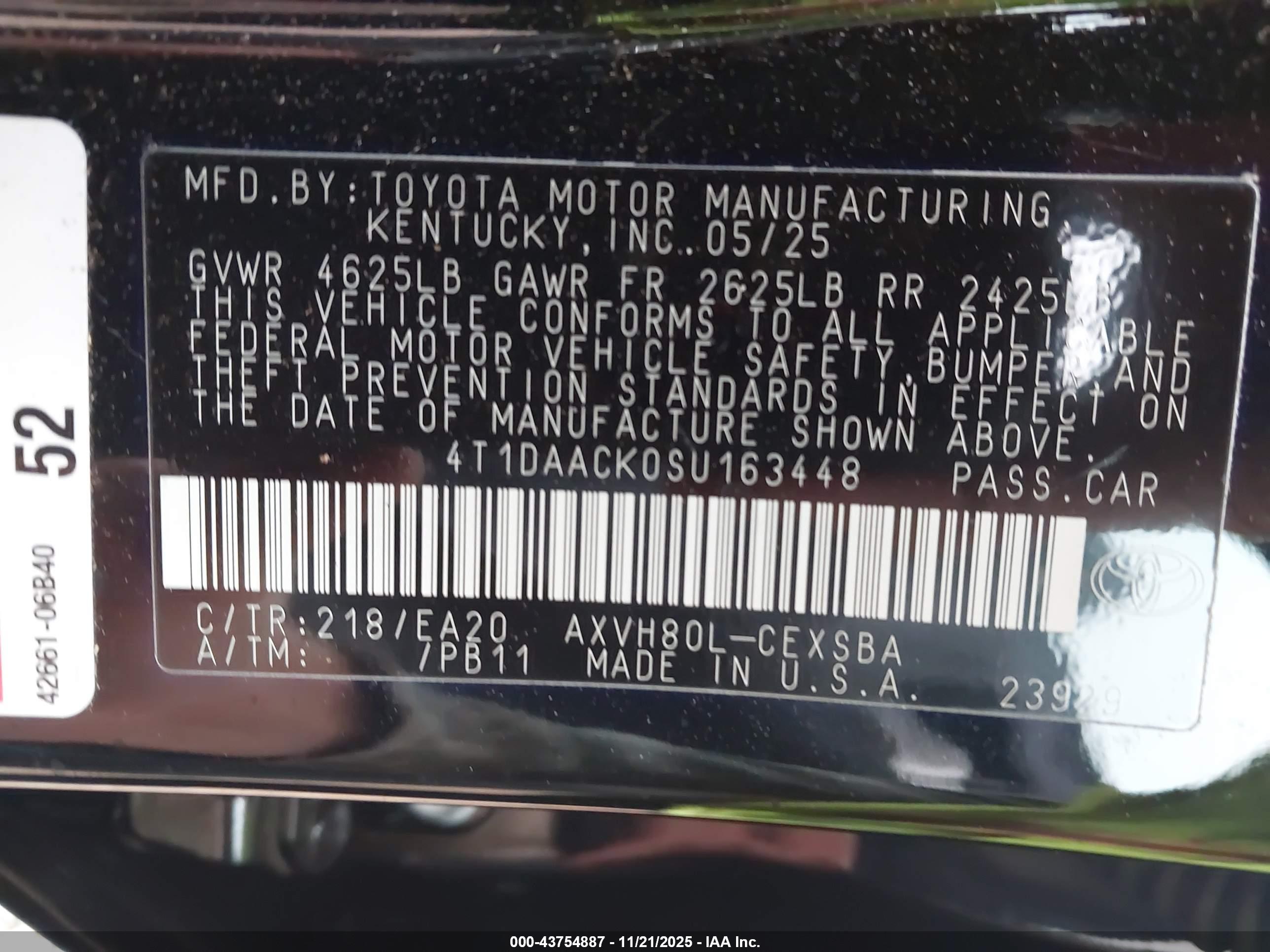 TOYOTA CAMRY image 9