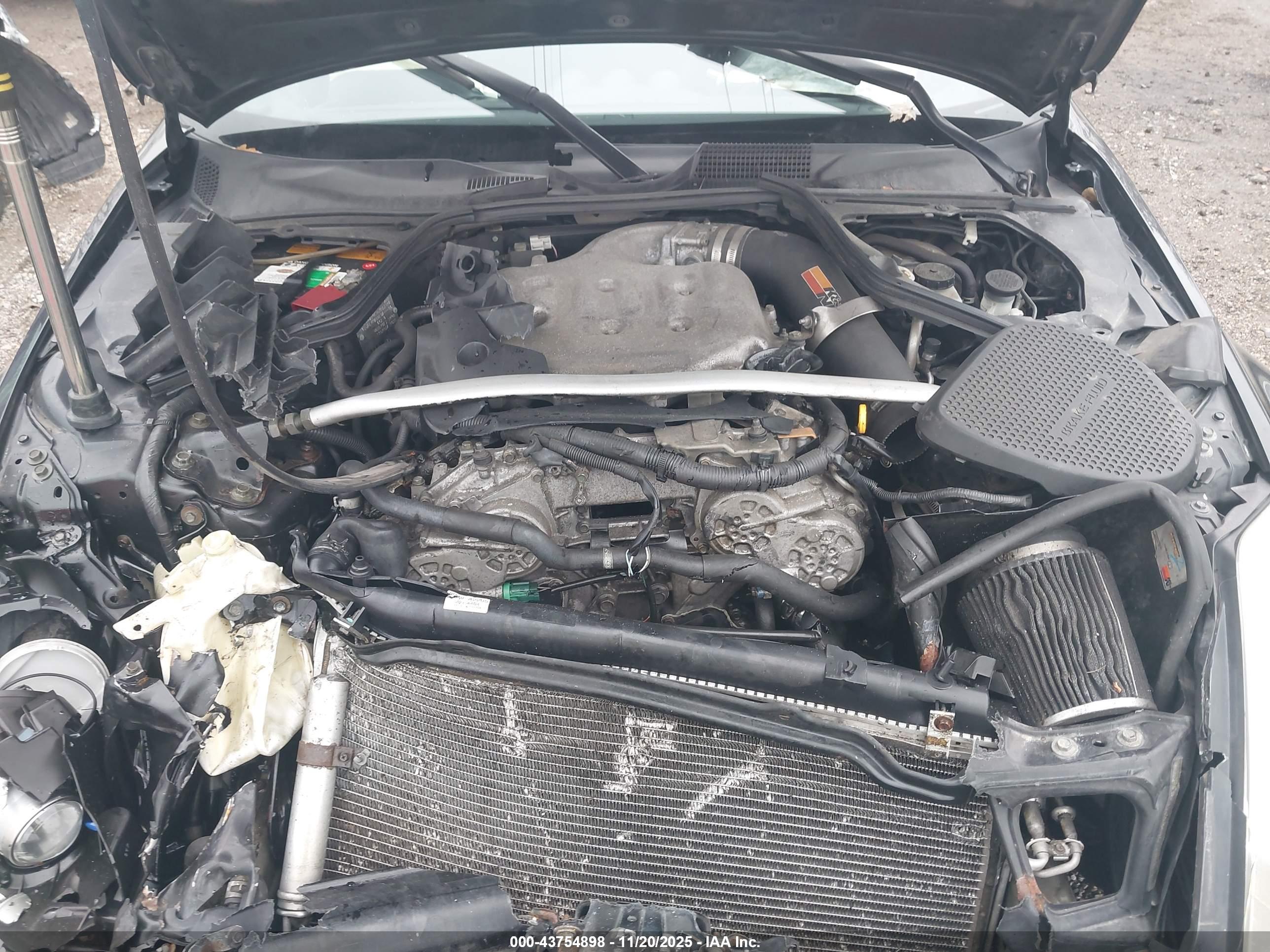NISSAN 350Z image 10