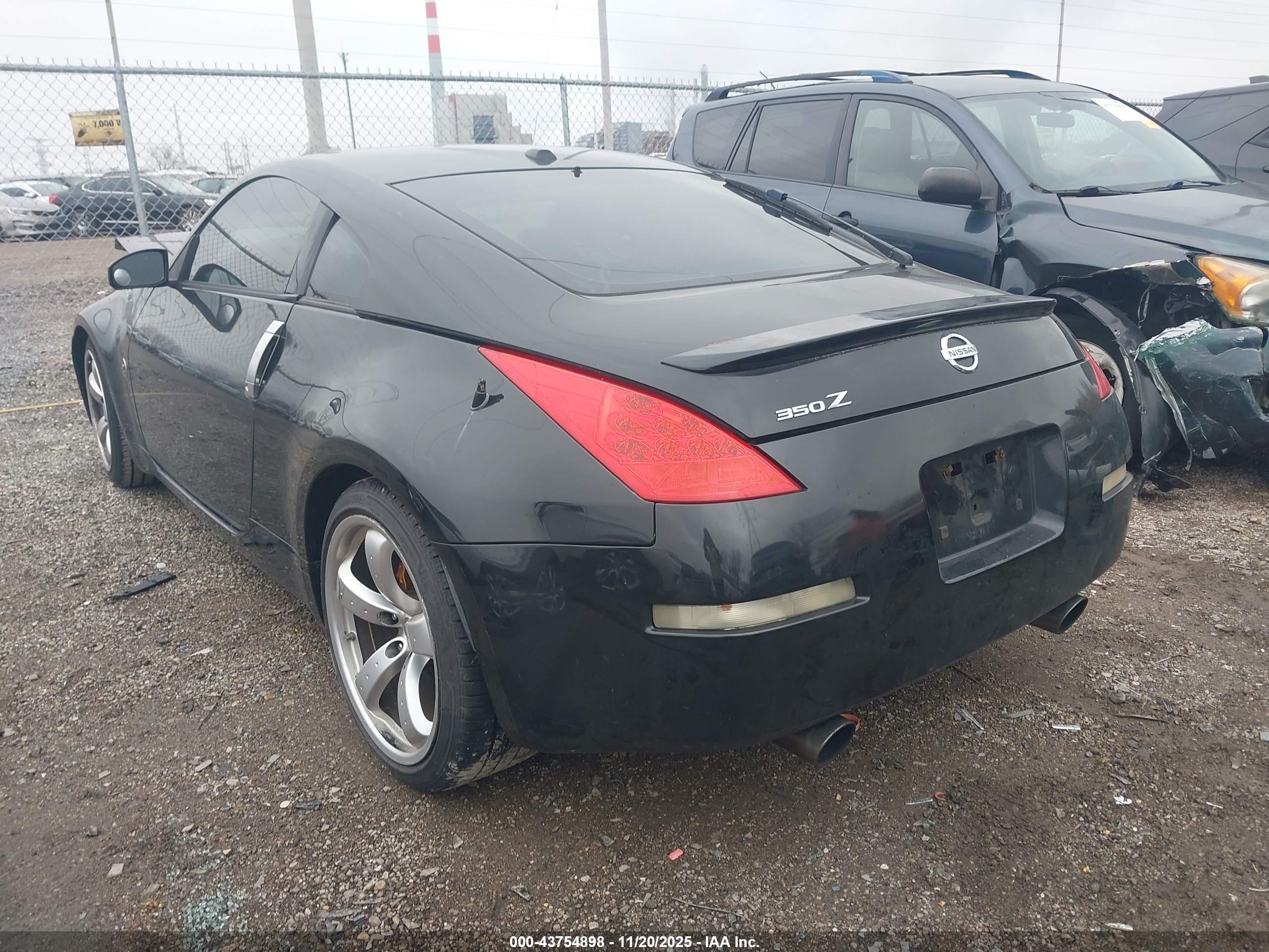 NISSAN 350Z image 3