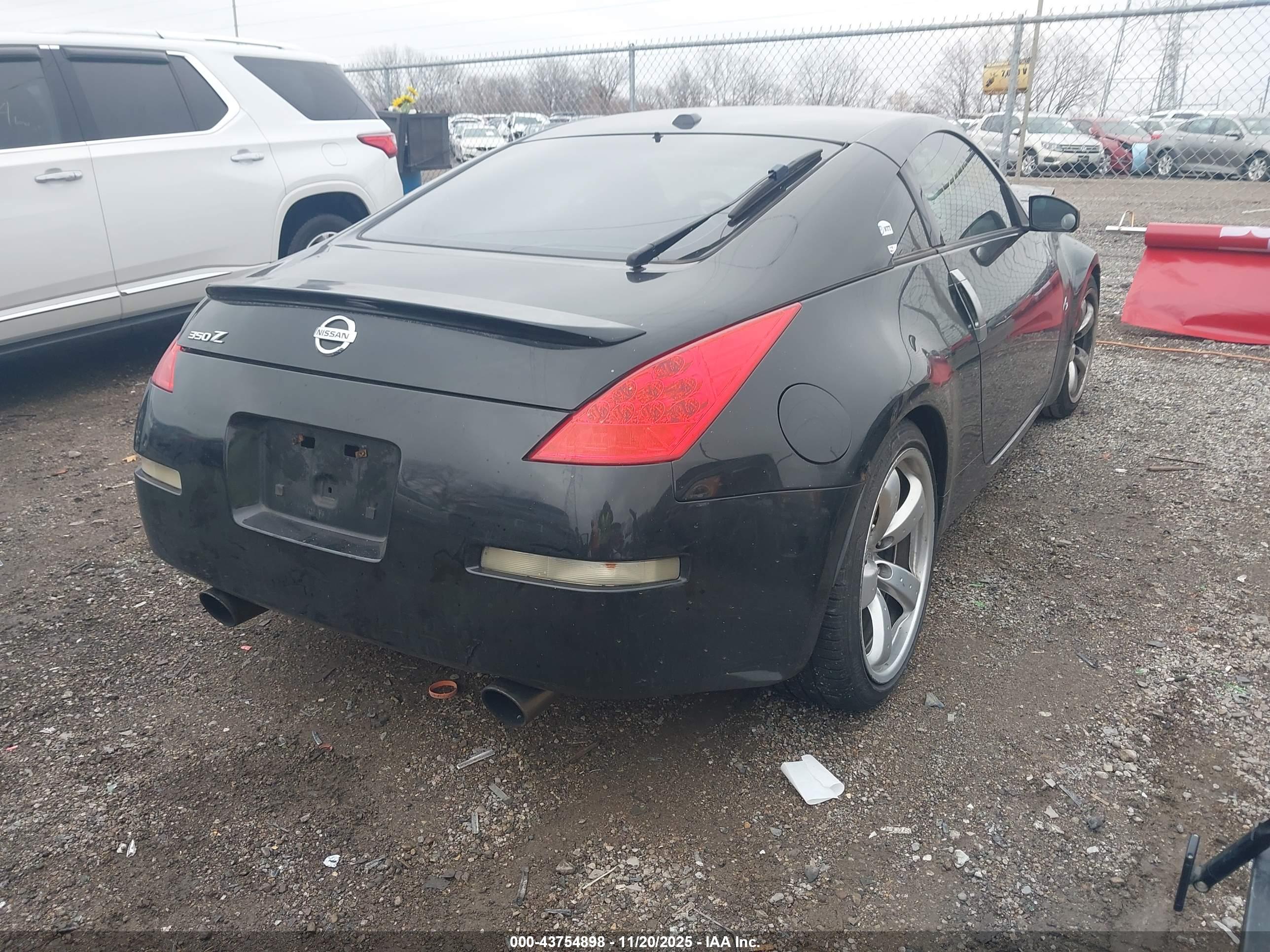NISSAN 350Z image 4