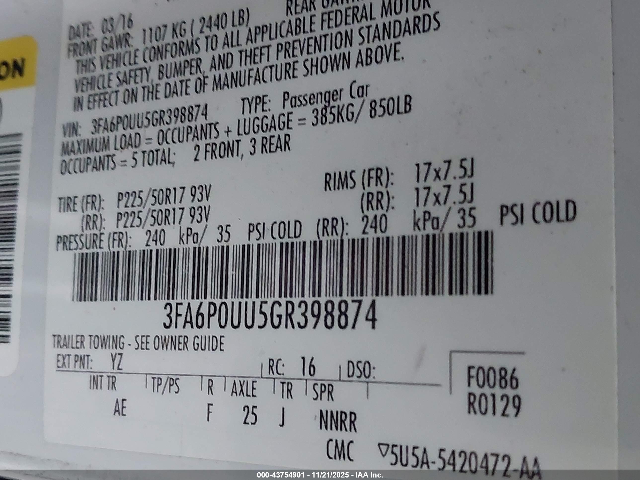 FORD FUSION image 9