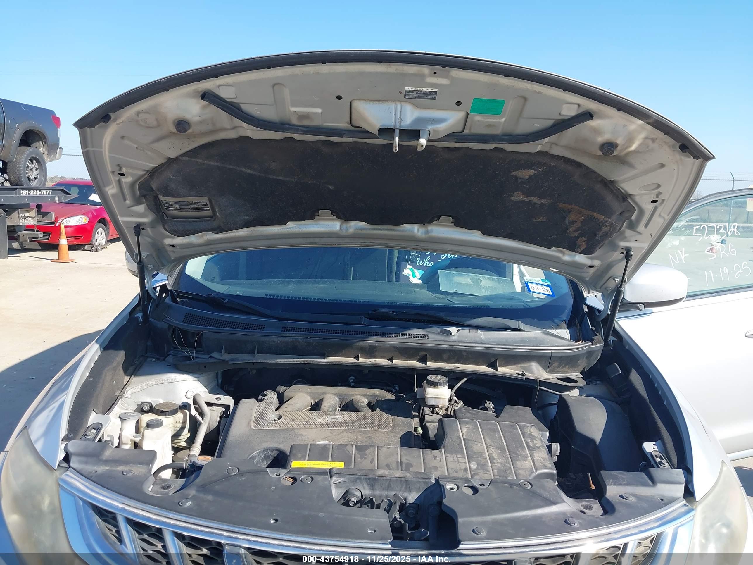 NISSAN MURANO image 10