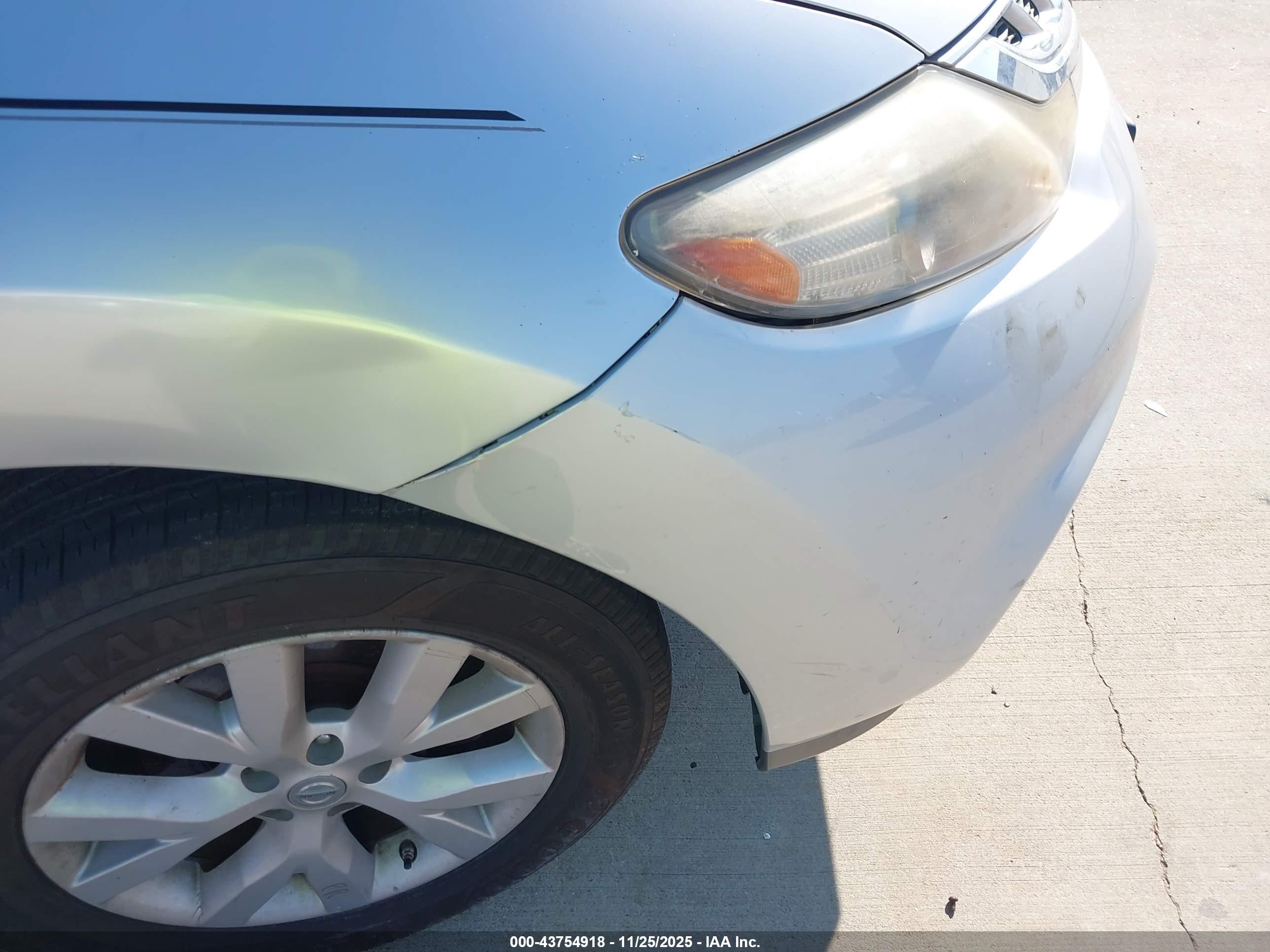 NISSAN MURANO image 6