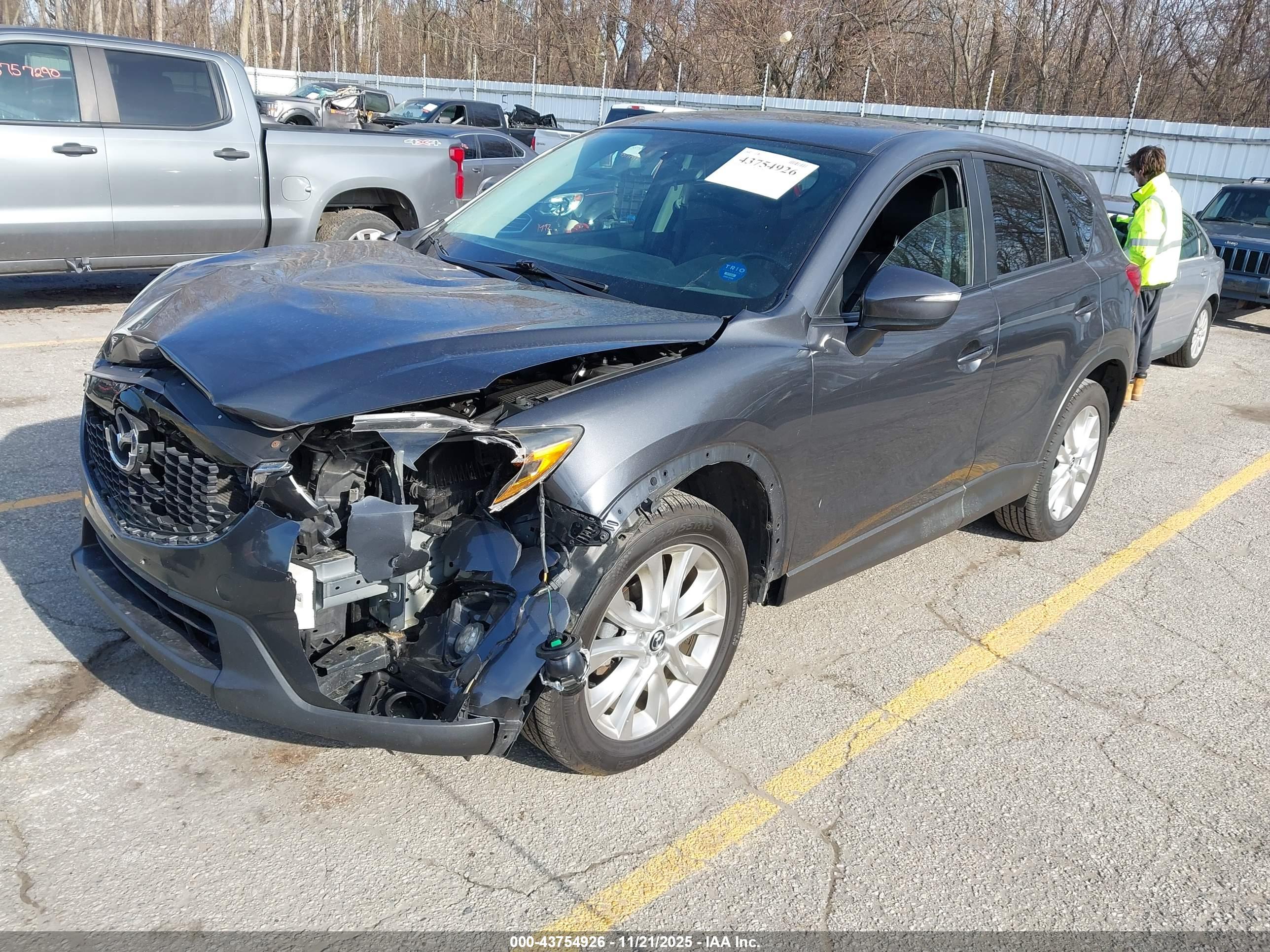 MAZDA CX-5 image 2