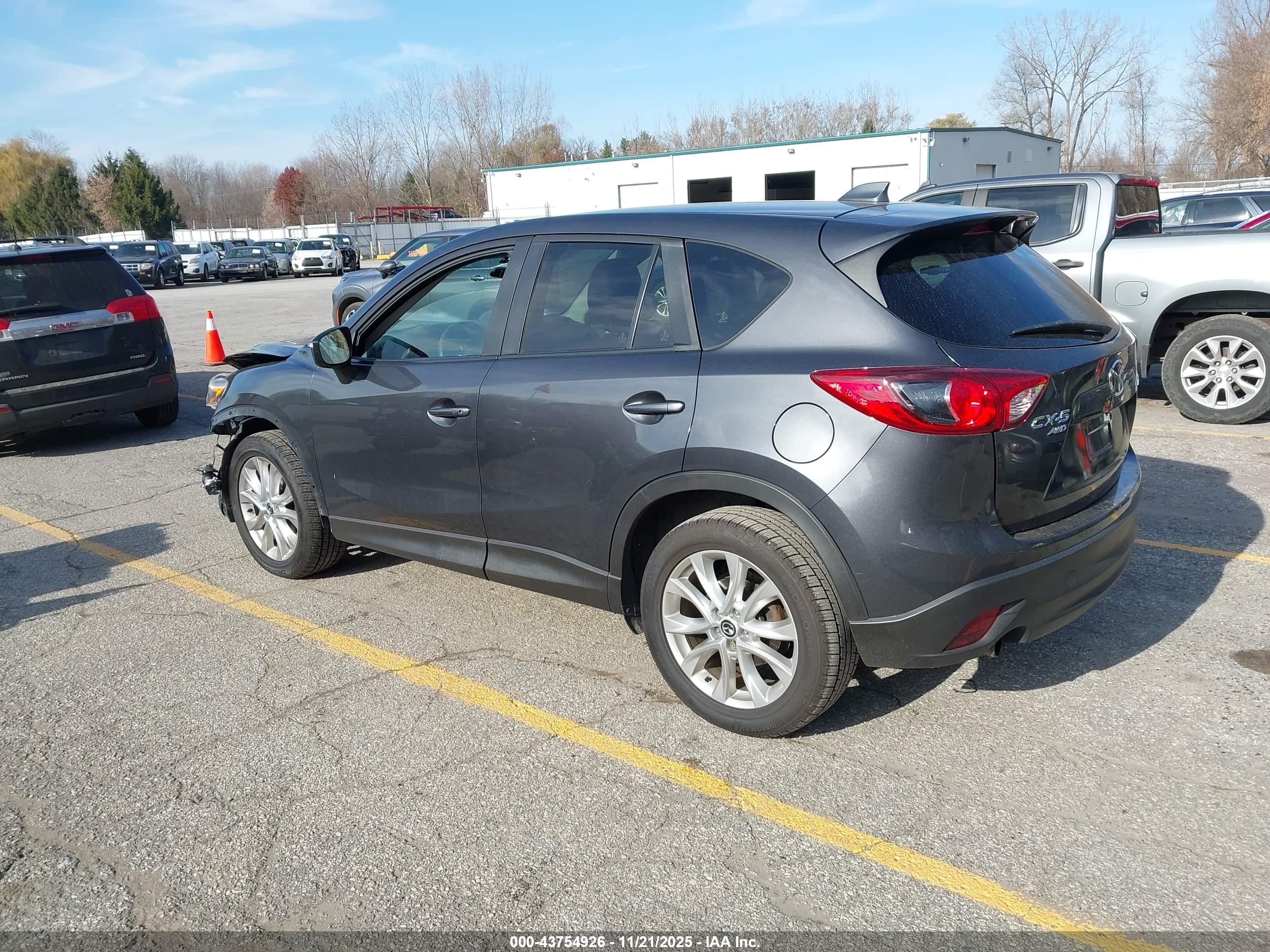 MAZDA CX-5 image 3