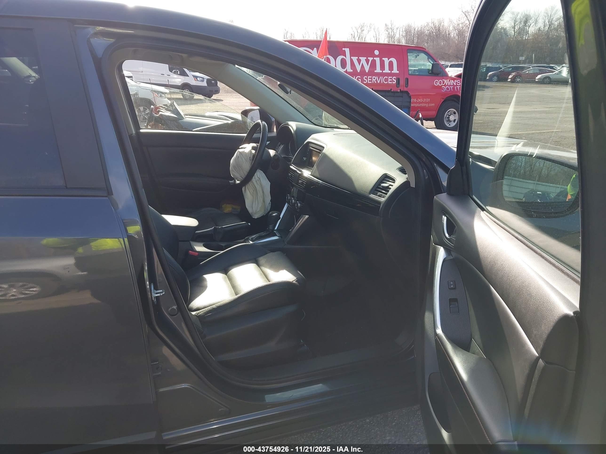 MAZDA CX-5 image 5