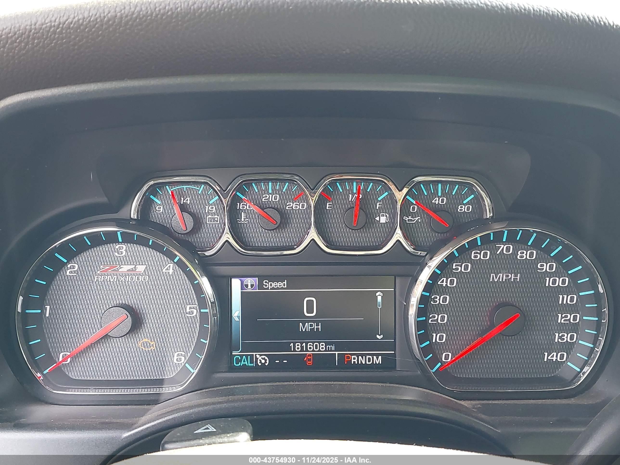 CHEVROLET SILVERADO image 7