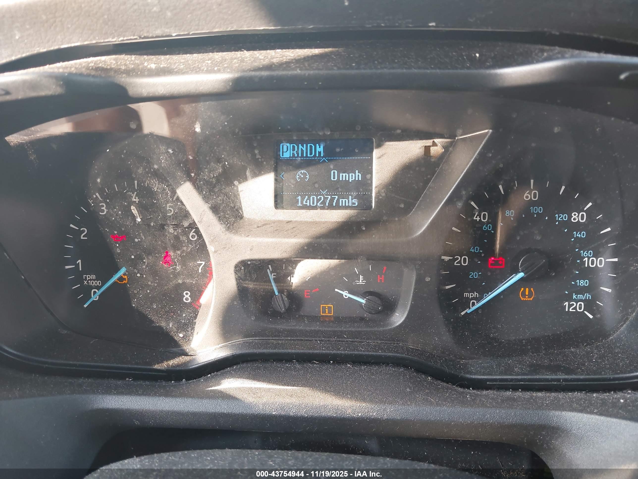 FORD TRANSIT-350 image 7