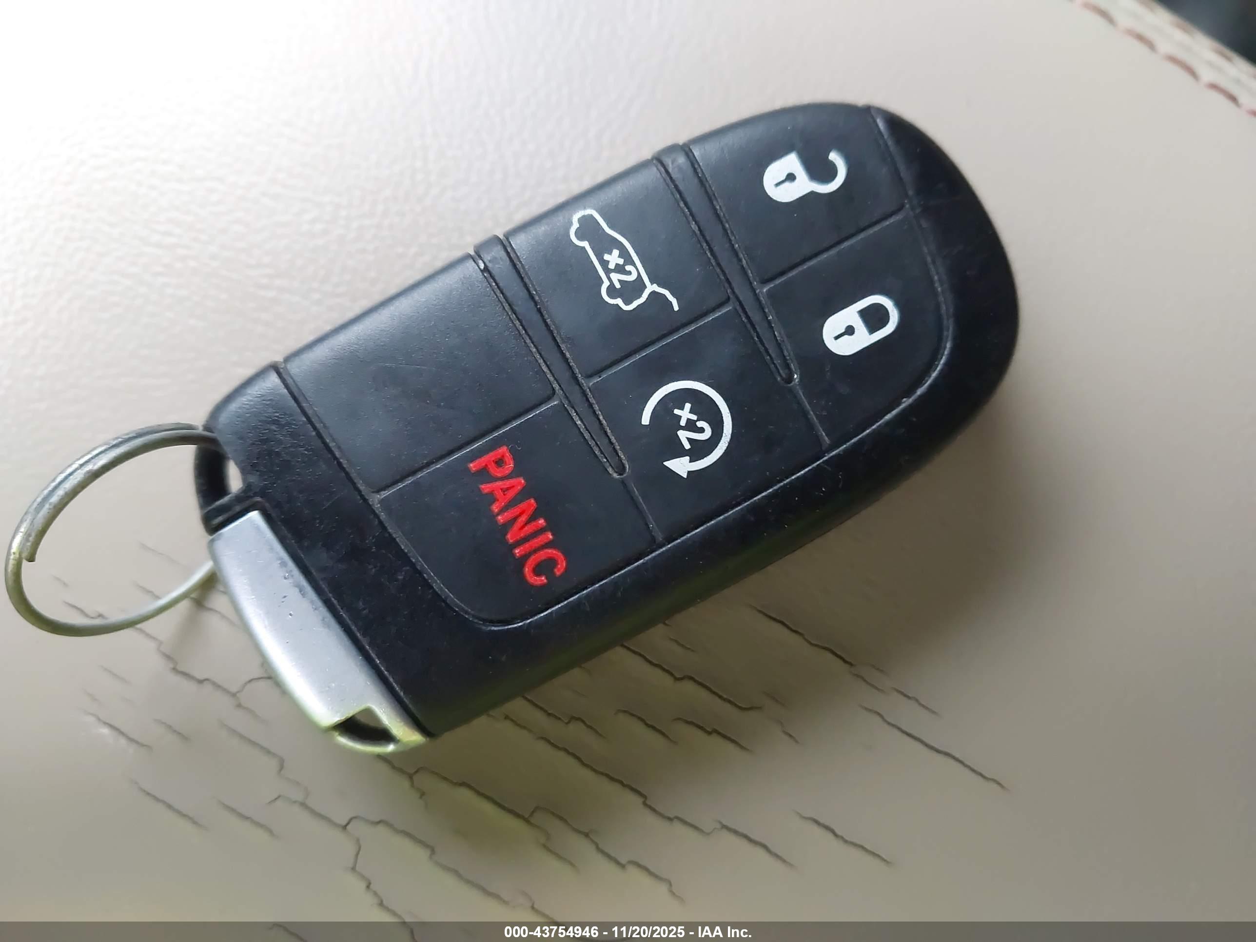 JEEP GRAND image 11
