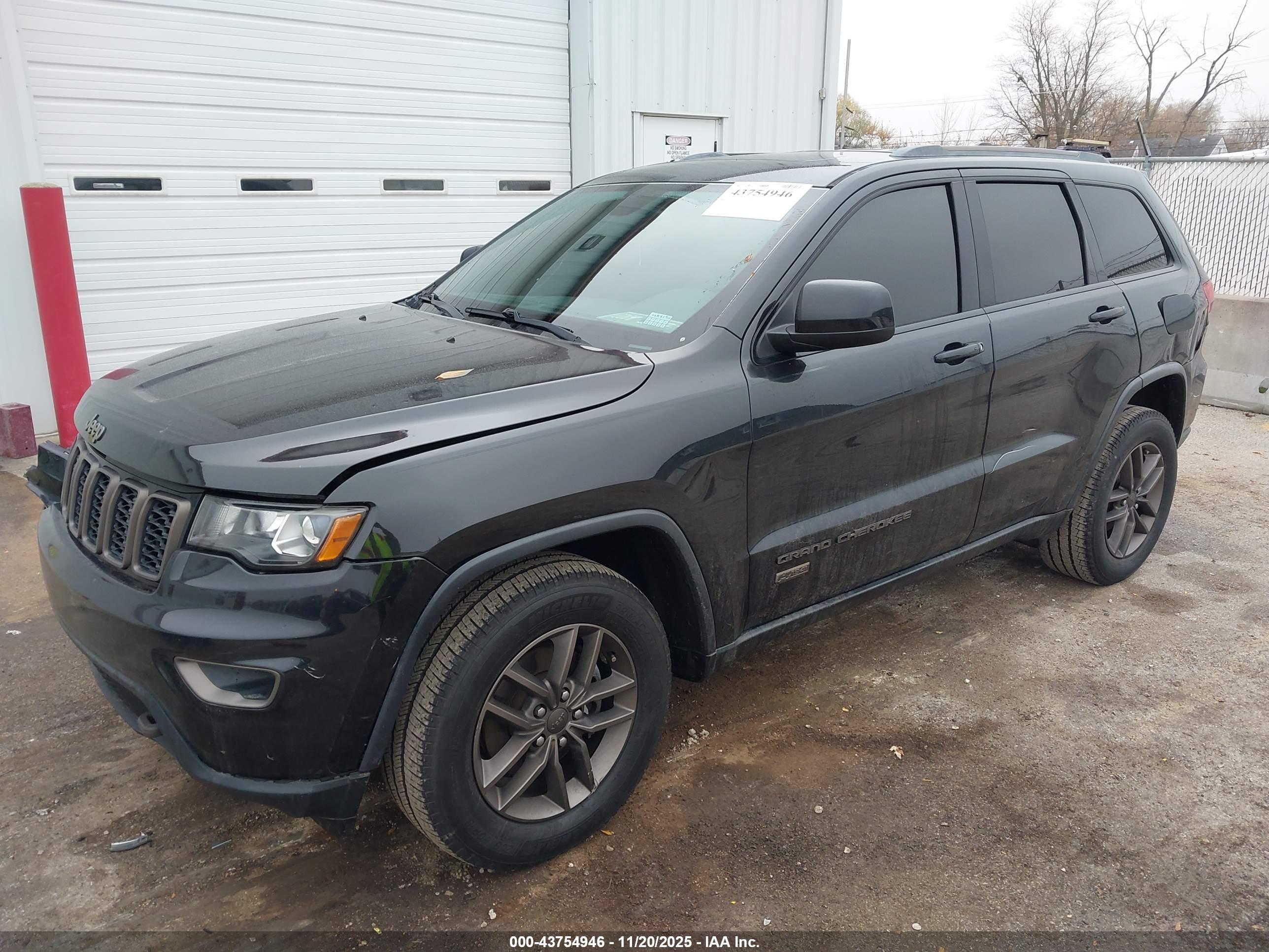 JEEP GRAND image 2