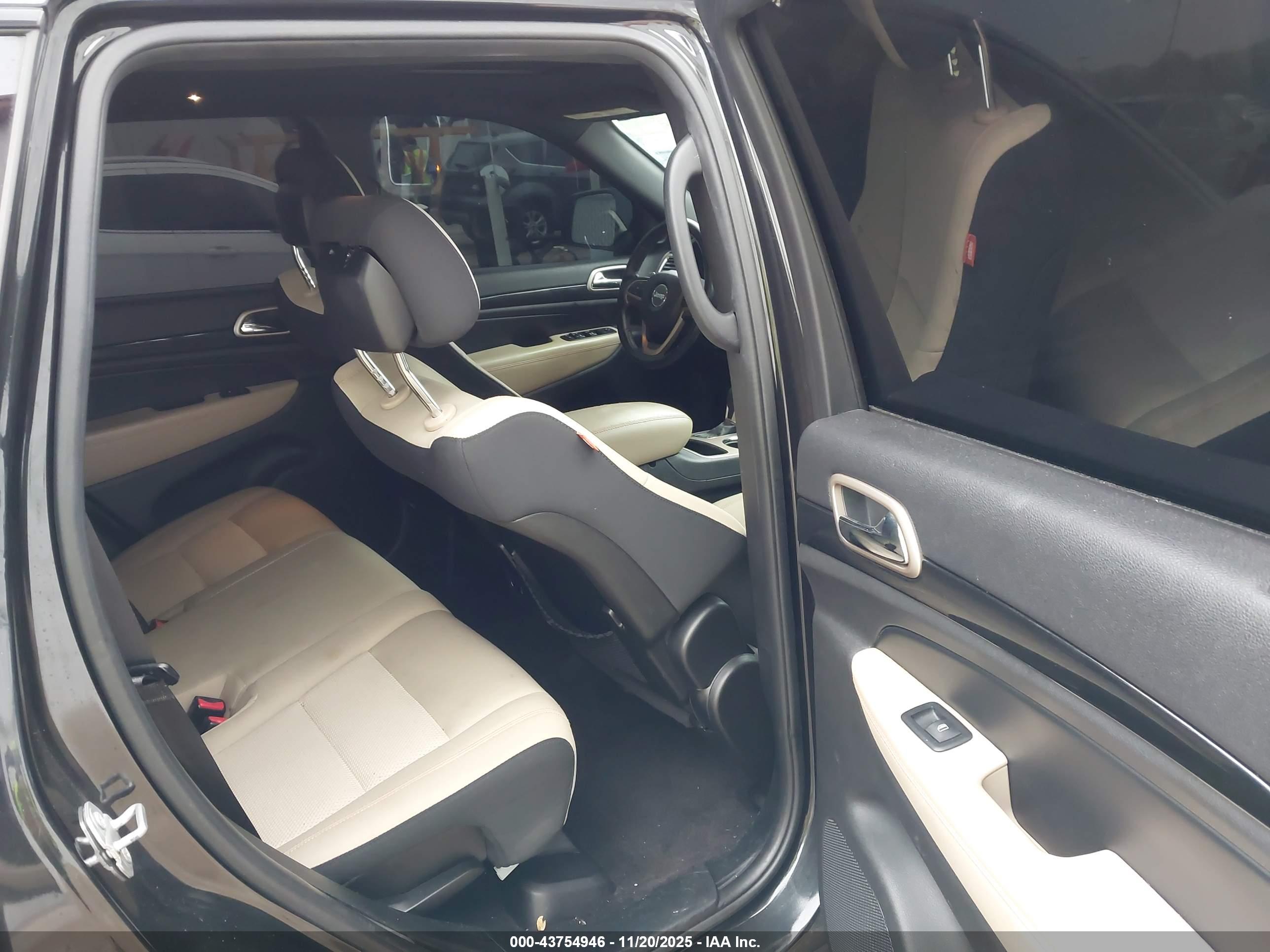 JEEP GRAND image 8