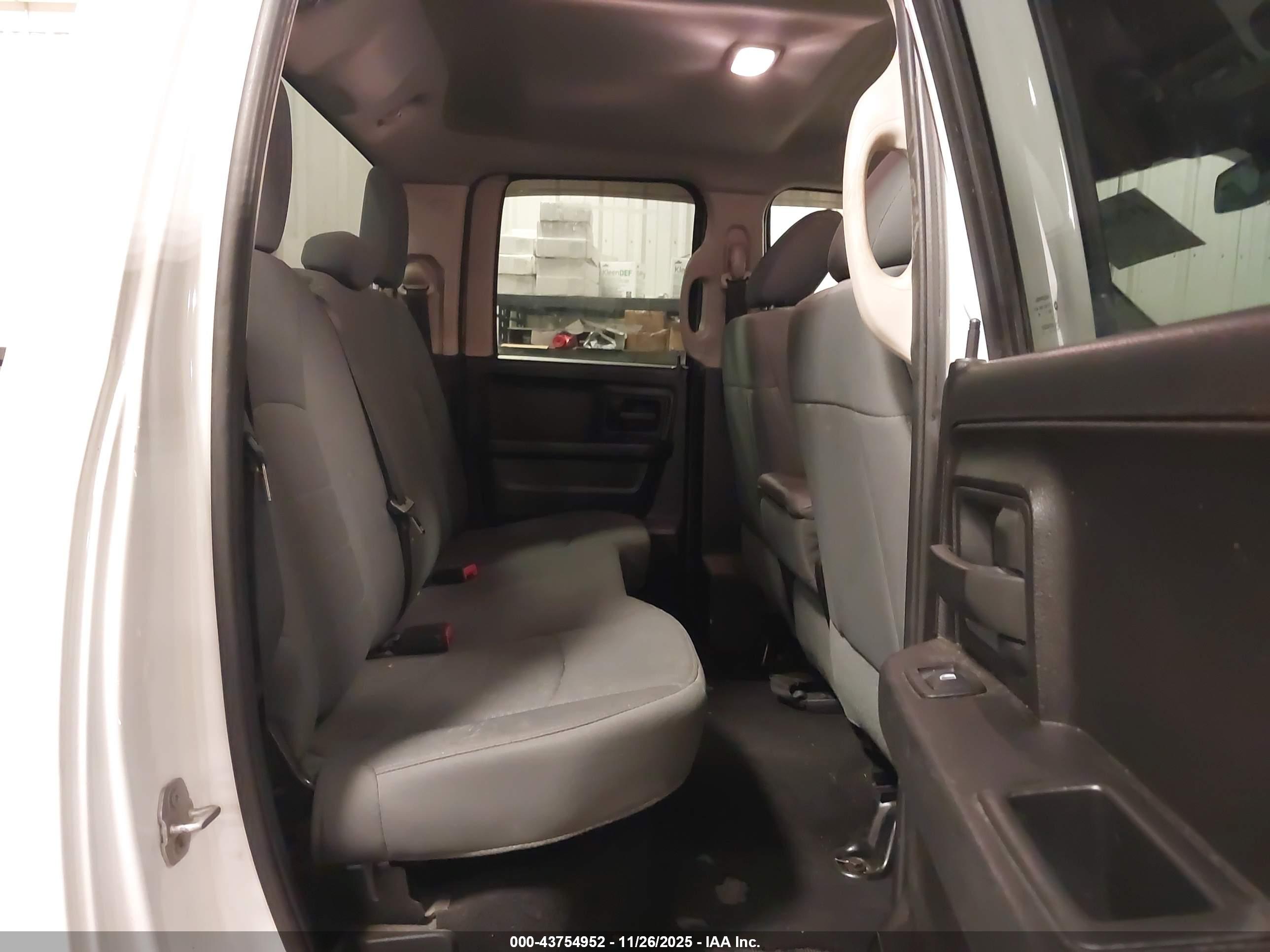 RAM 1500 image 8