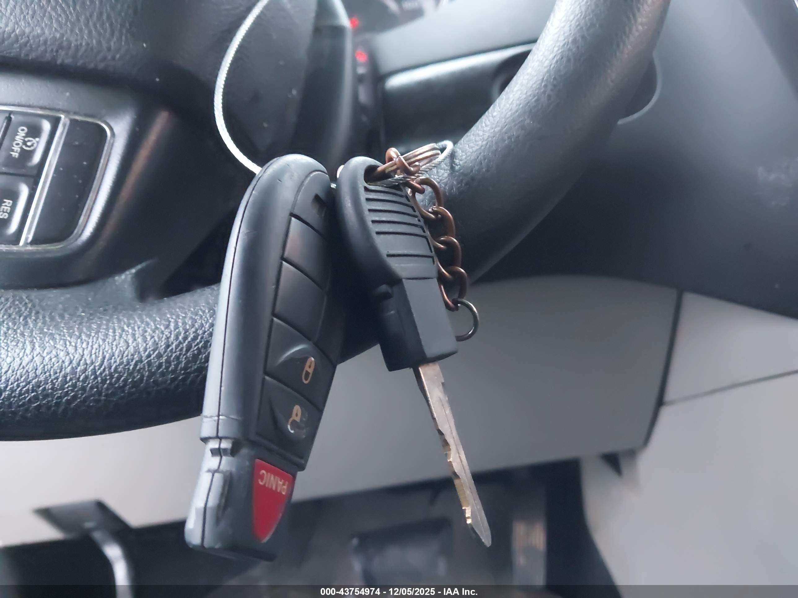 DODGE GRAND image 11