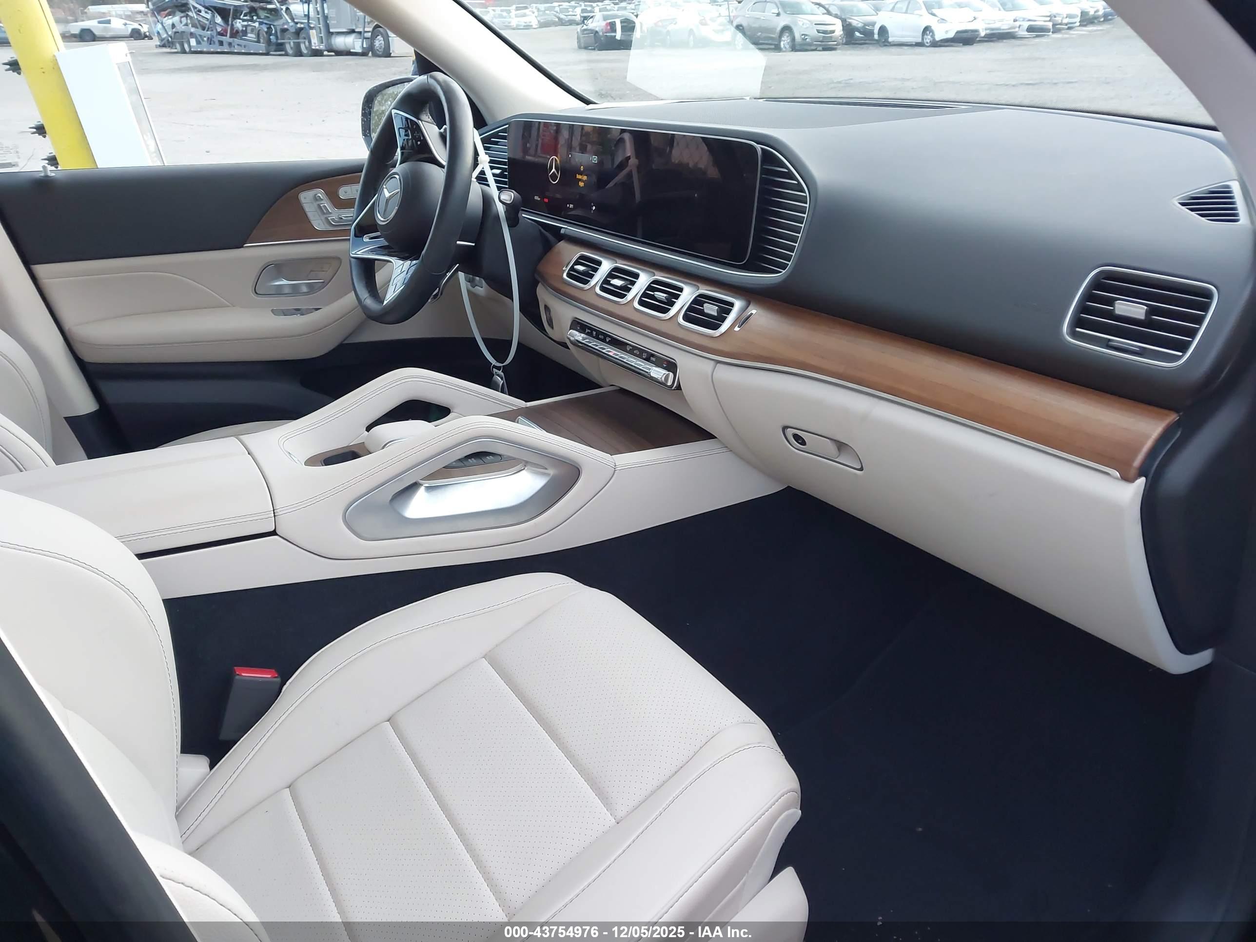 MERCEDES-BENZ GLE image 5