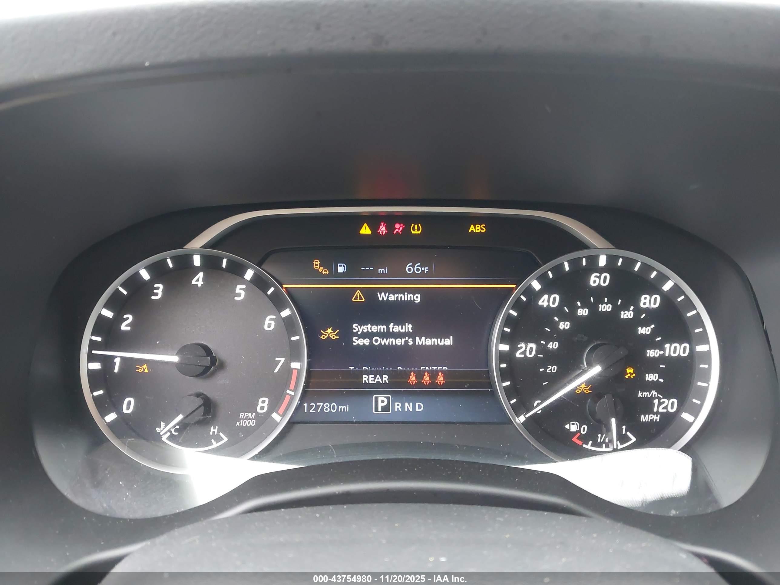 NISSAN FRONTIER image 7