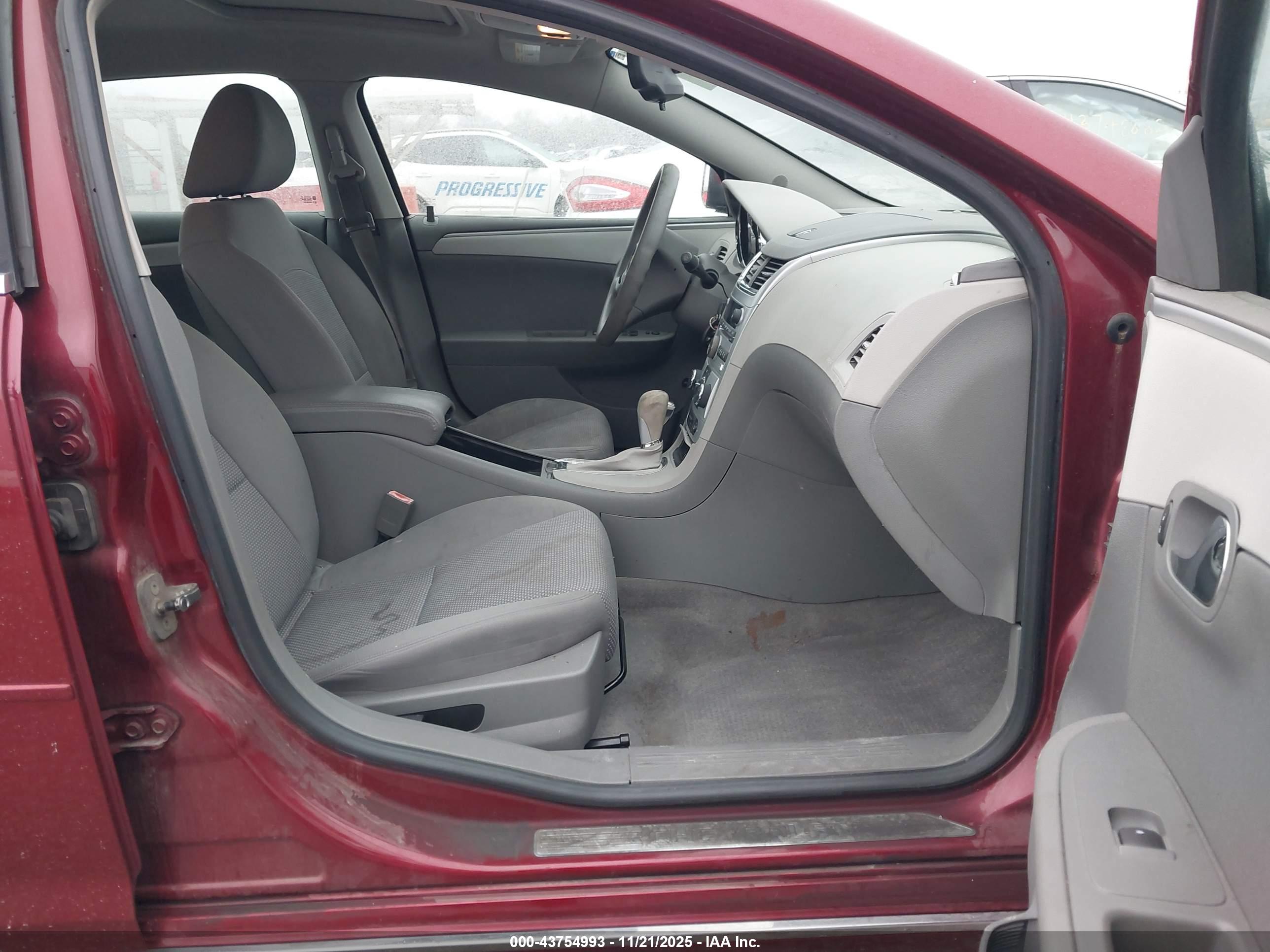 CHEVROLET MALIBU image 5