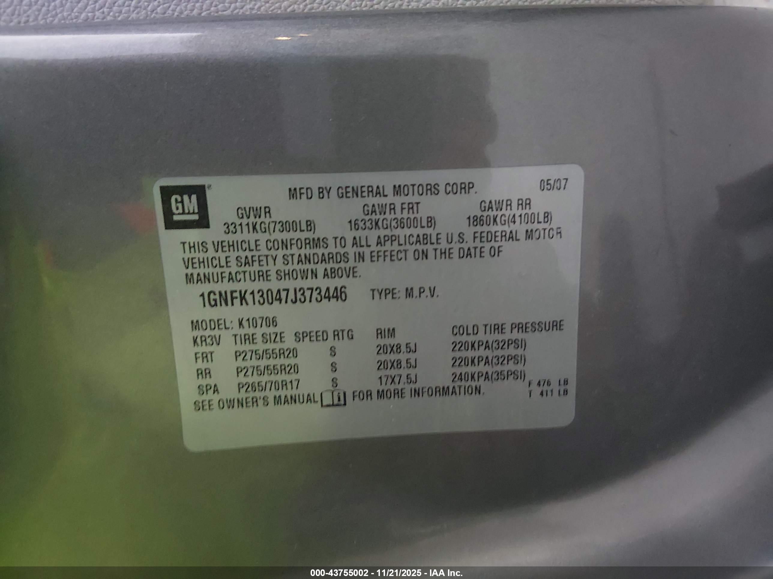 CHEVROLET TAHOE image 9