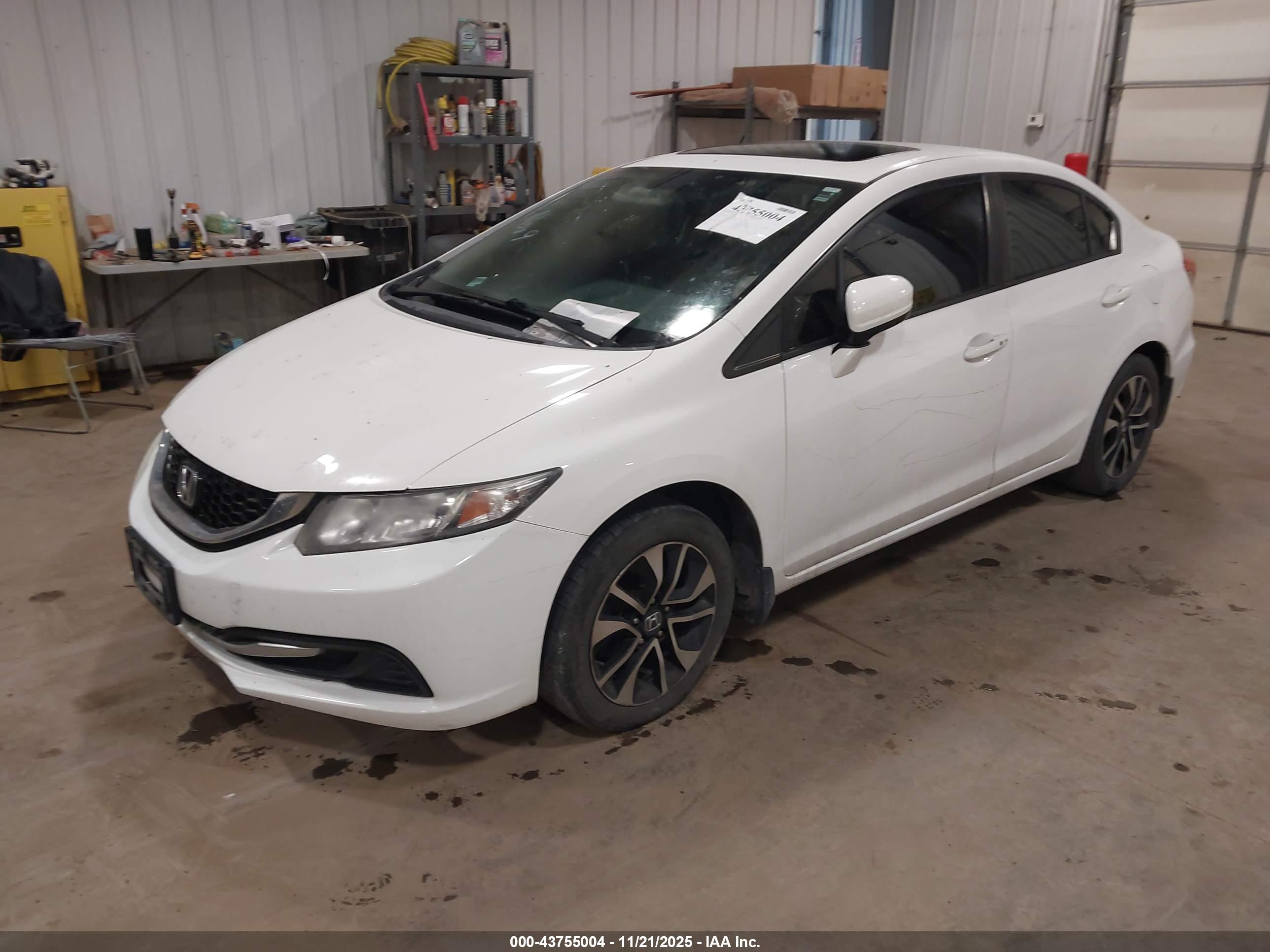 HONDA CIVIC image 2