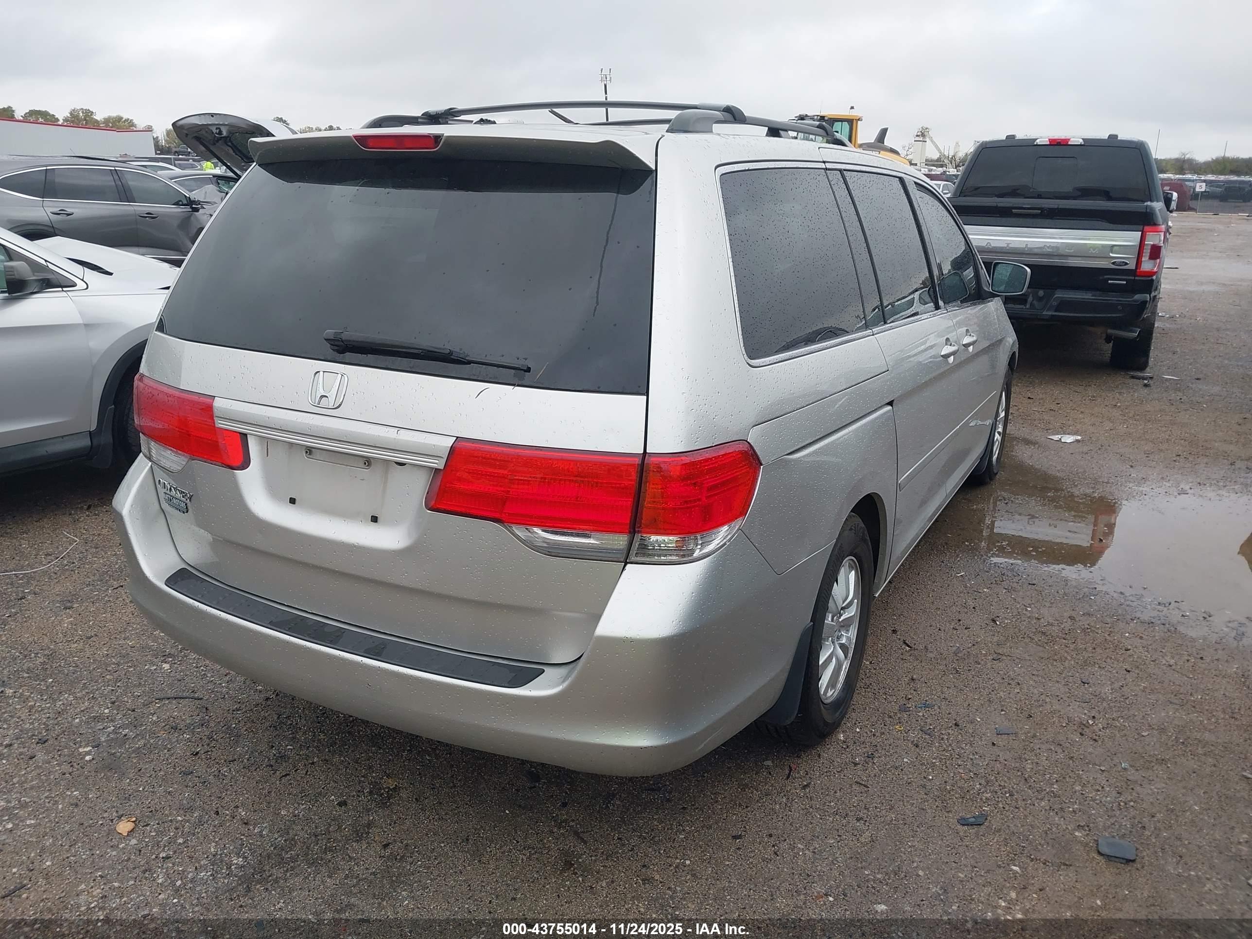 HONDA ODYSSEY image 4