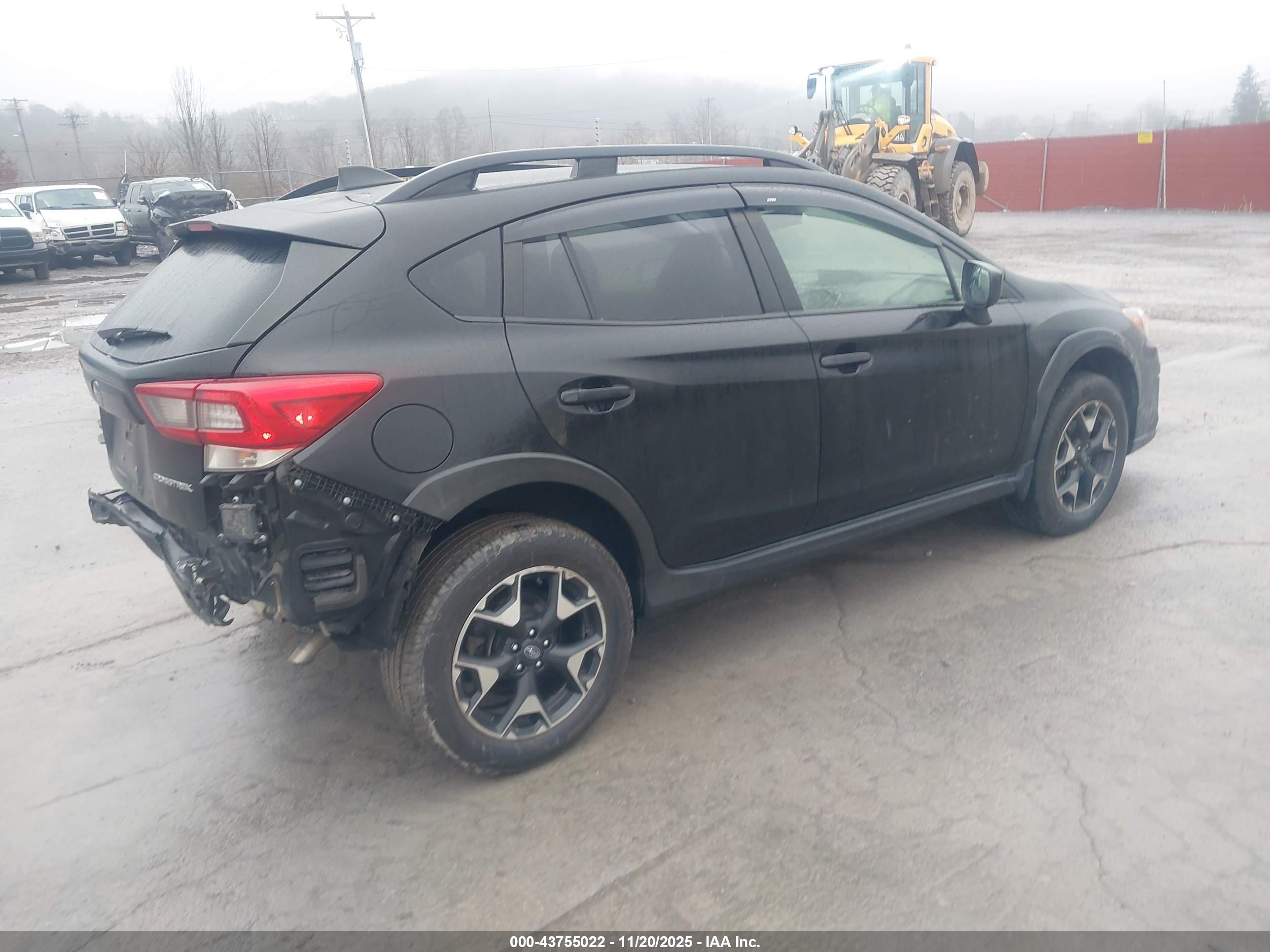 SUBARU CROSSTREK image 4