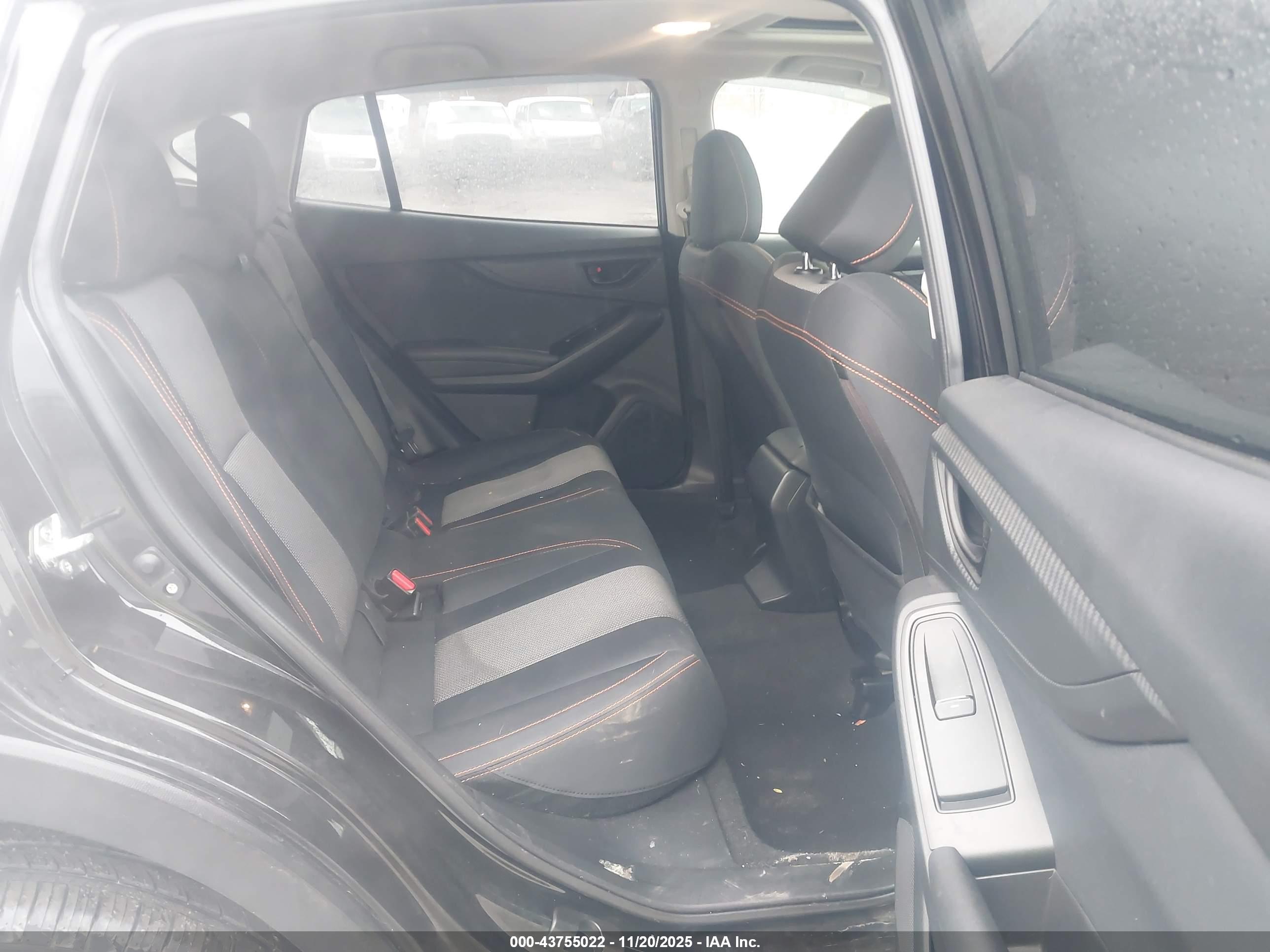 SUBARU CROSSTREK image 8