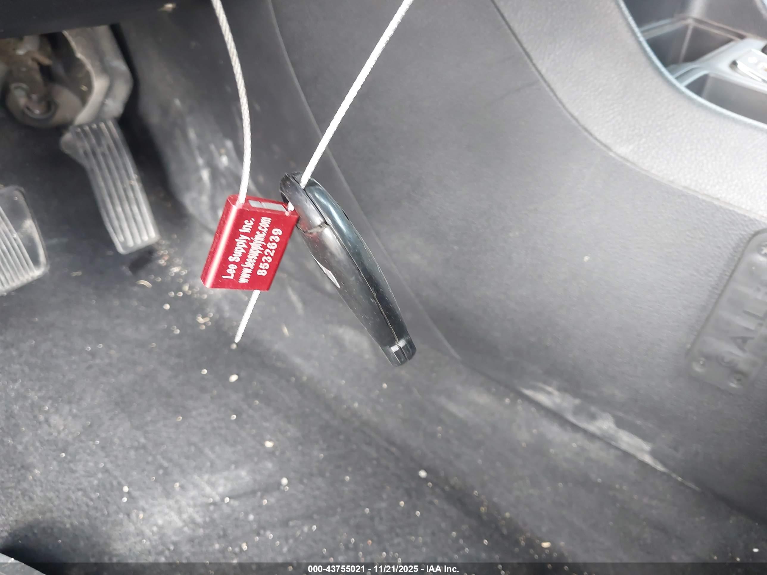 JEEP CHEROKEE image 11