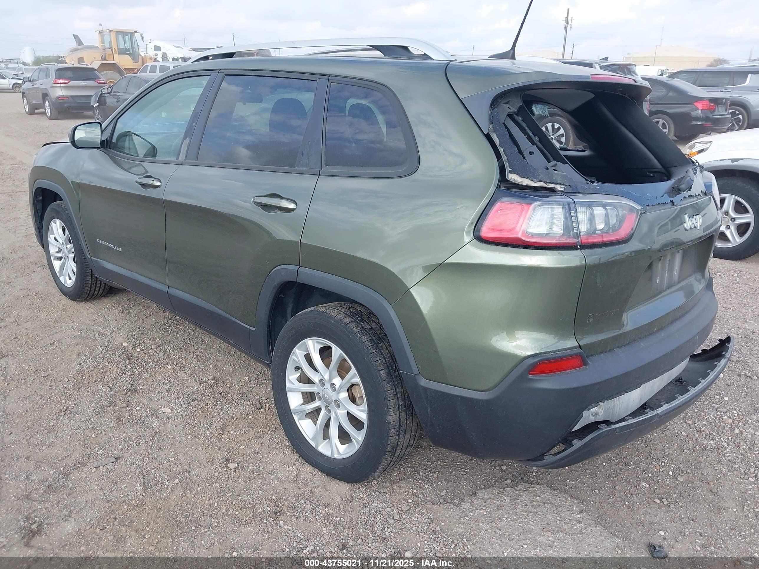 JEEP CHEROKEE image 3