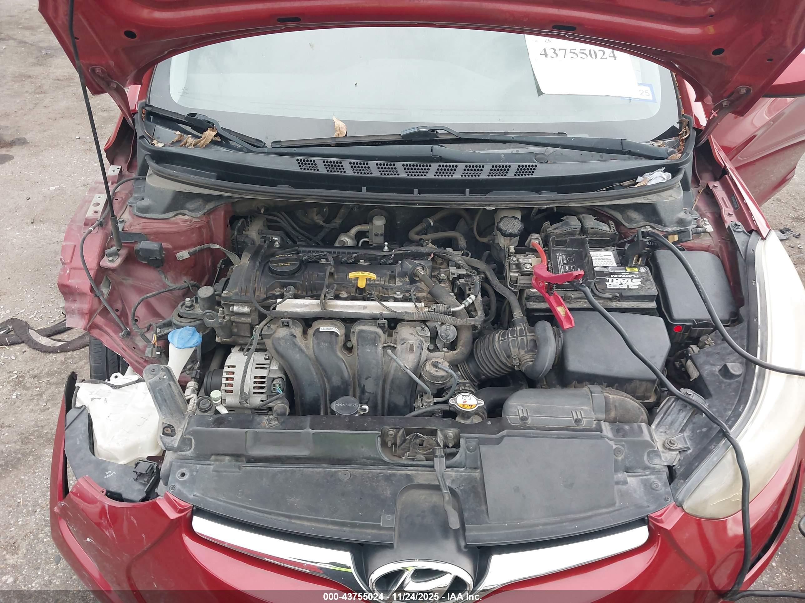 HYUNDAI ELANTRA image 10