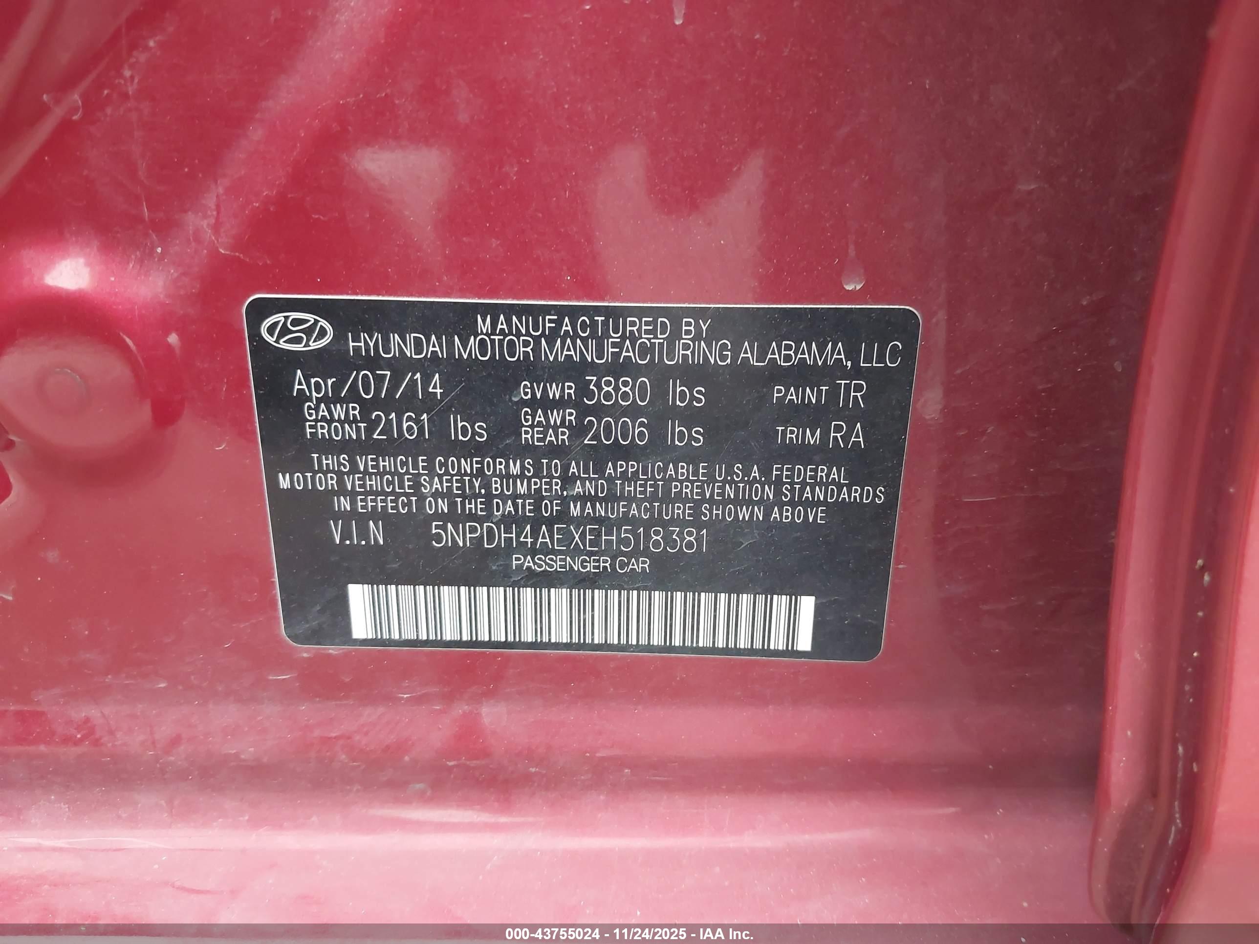 HYUNDAI ELANTRA image 9