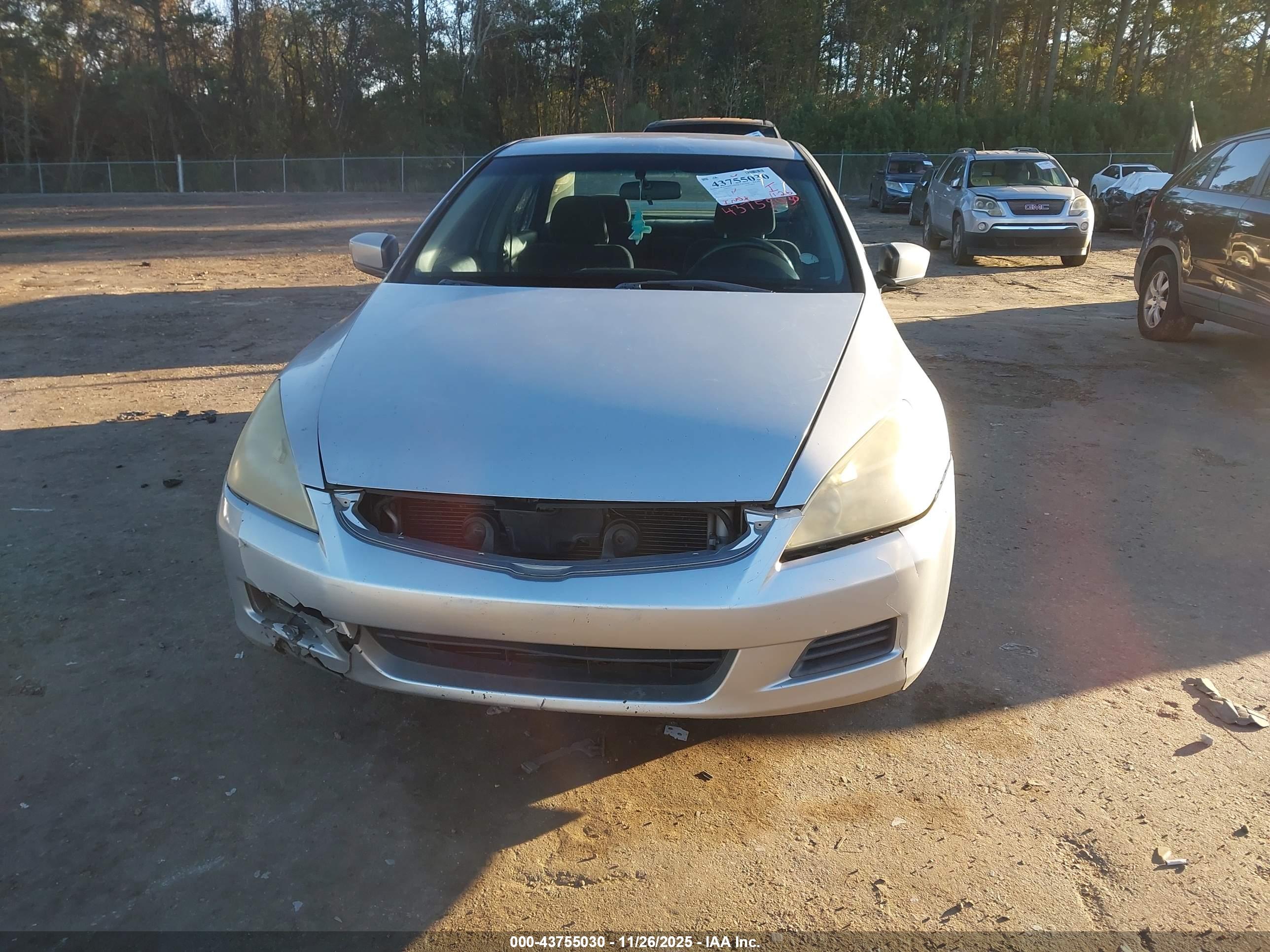 HONDA ACCORD image 6