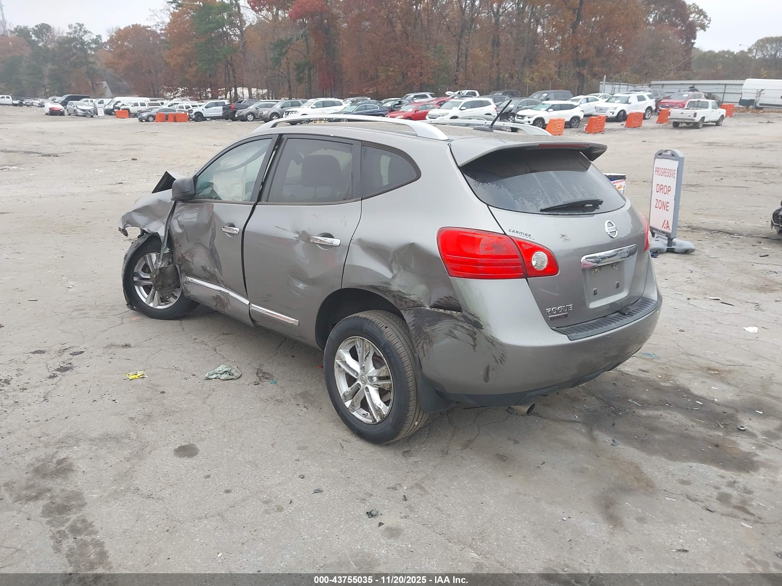 NISSAN ROGUE image 3