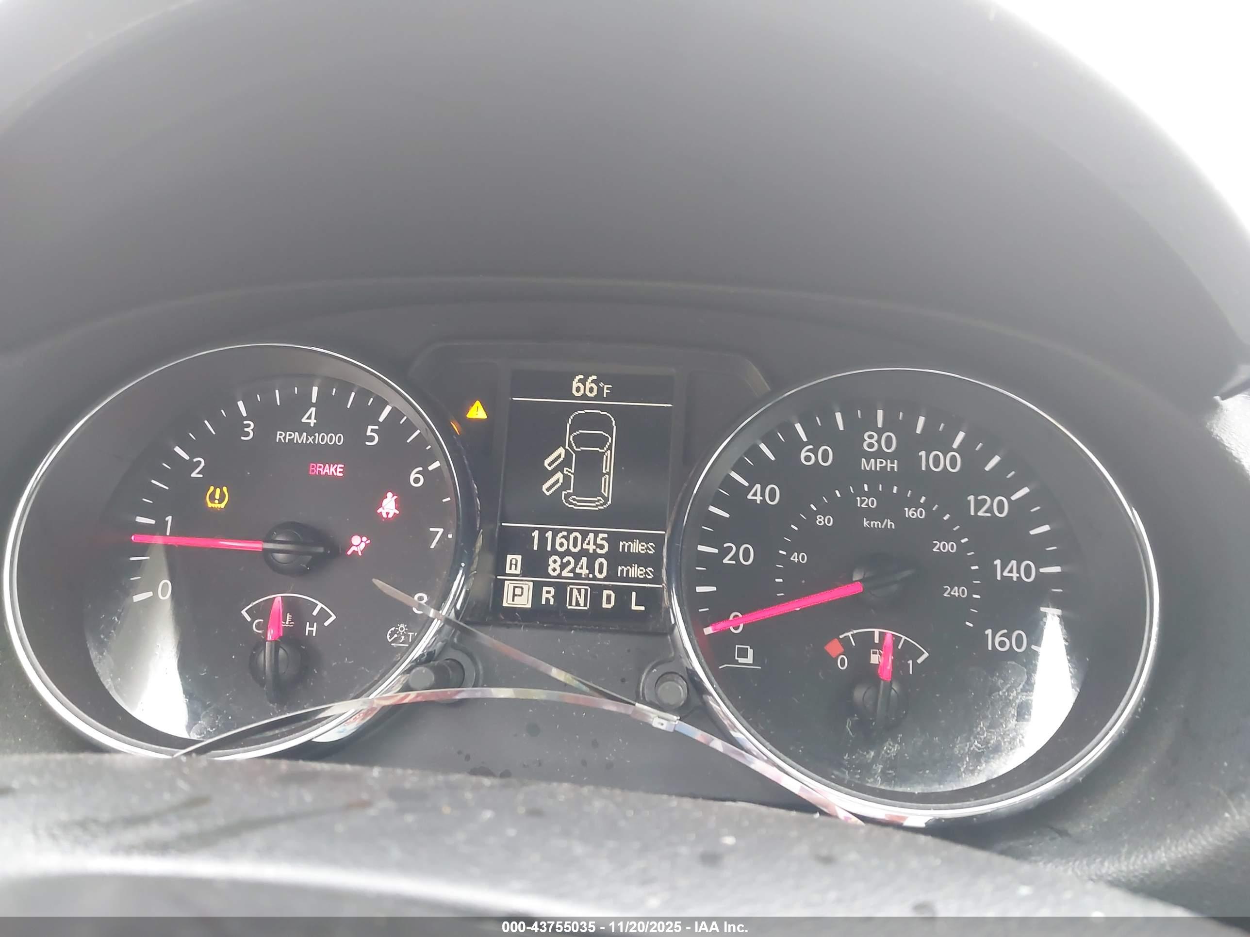 NISSAN ROGUE image 7