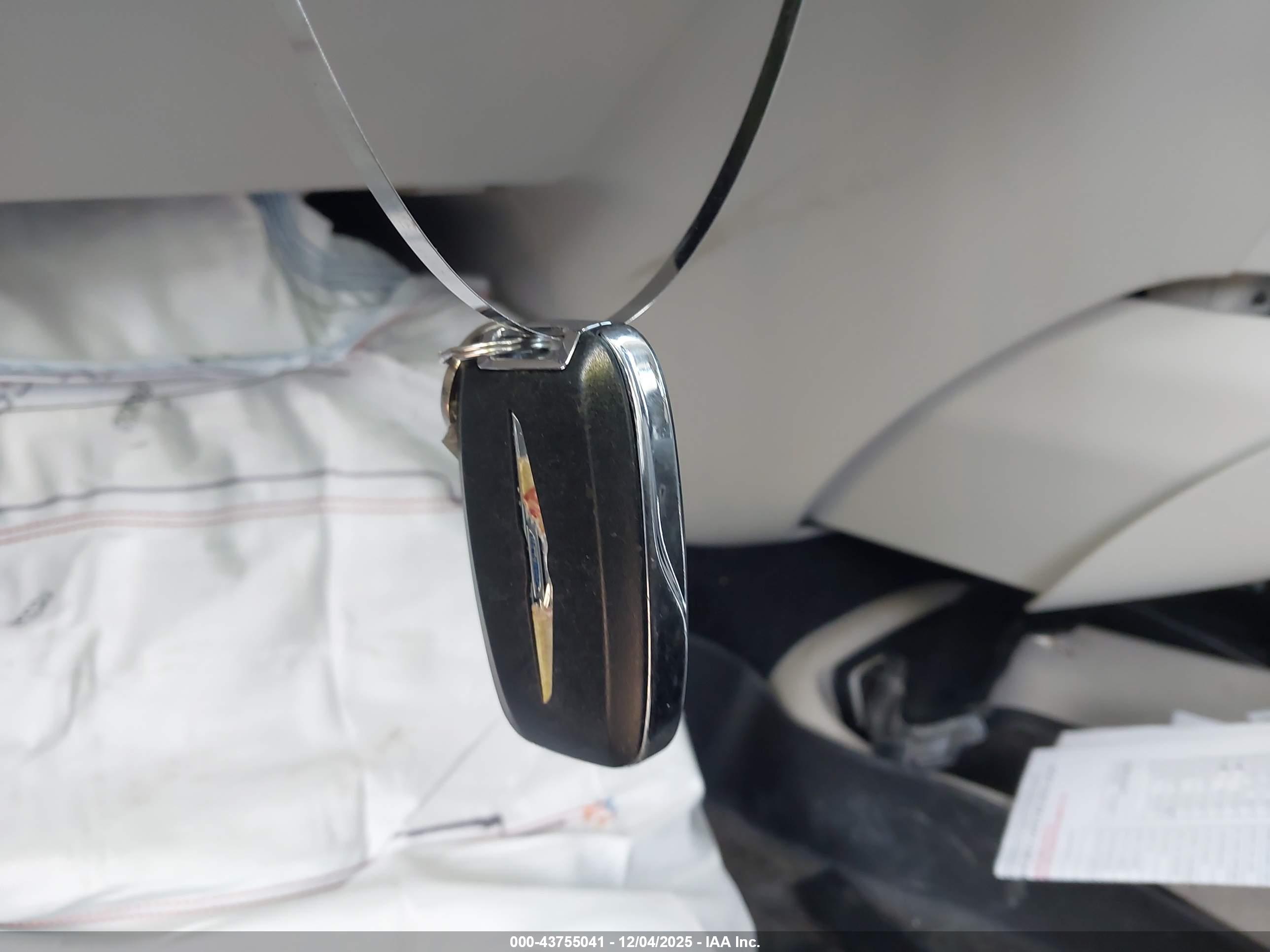 CHRYSLER PACIFICA image 11